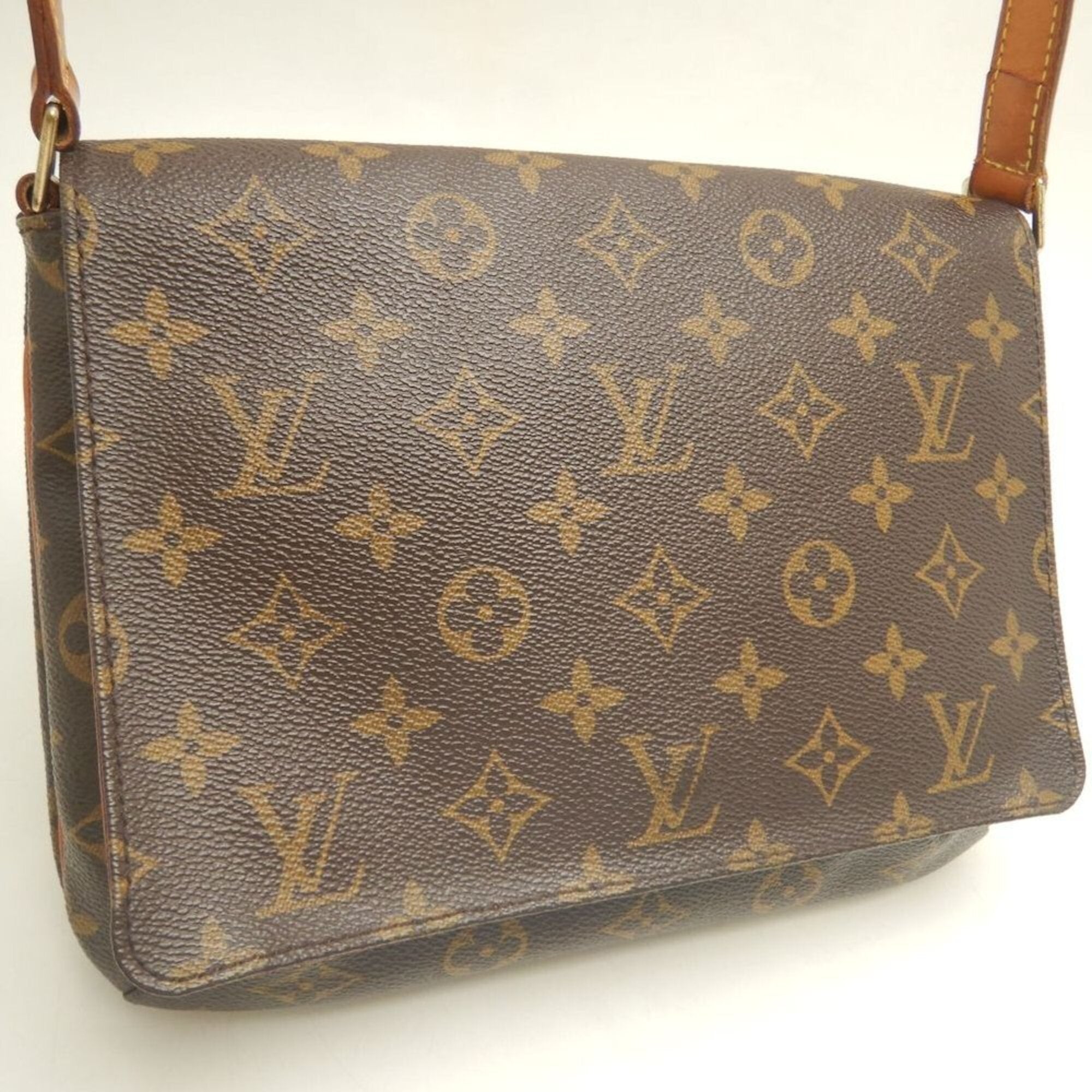 Louis Vuitton Monogram Brown Monogram Shoulder Bag (Pre-Owned)