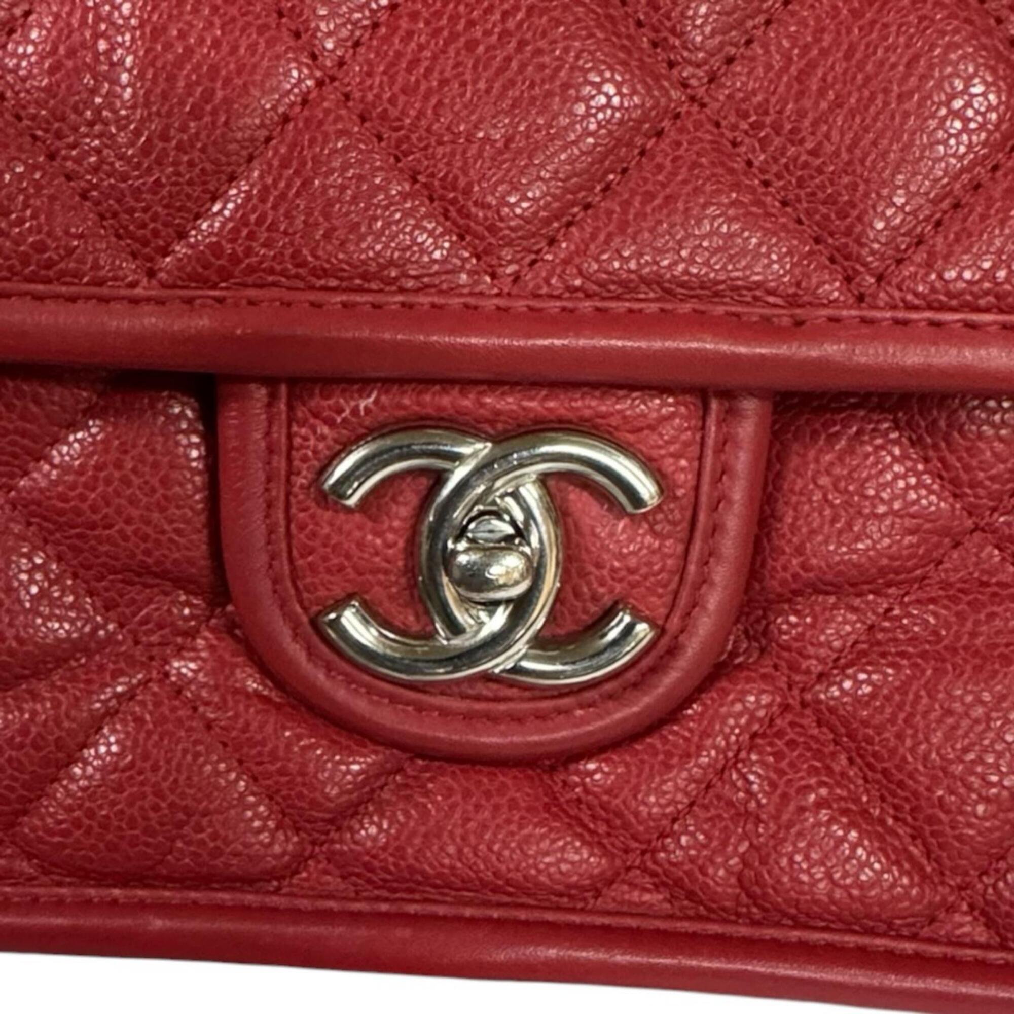 Chanel Matelasse Red Color Leather Grained Calfskin Shoulder Bag (Pre-Owned)