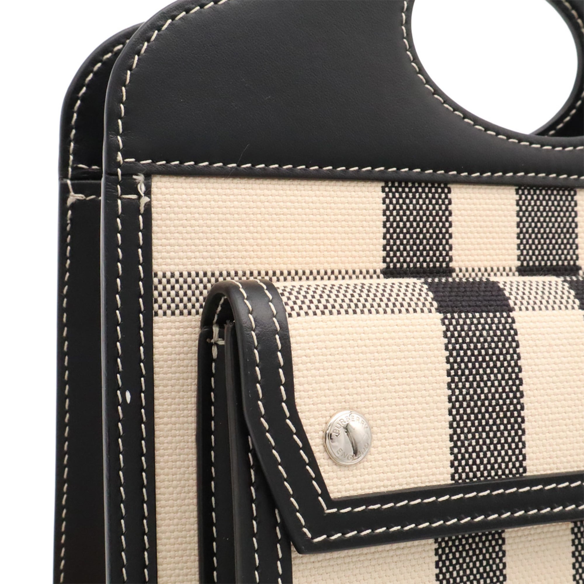 Burberry Black White Canvas Leather Handbag Shoulder Bag (Pre-Owned)
