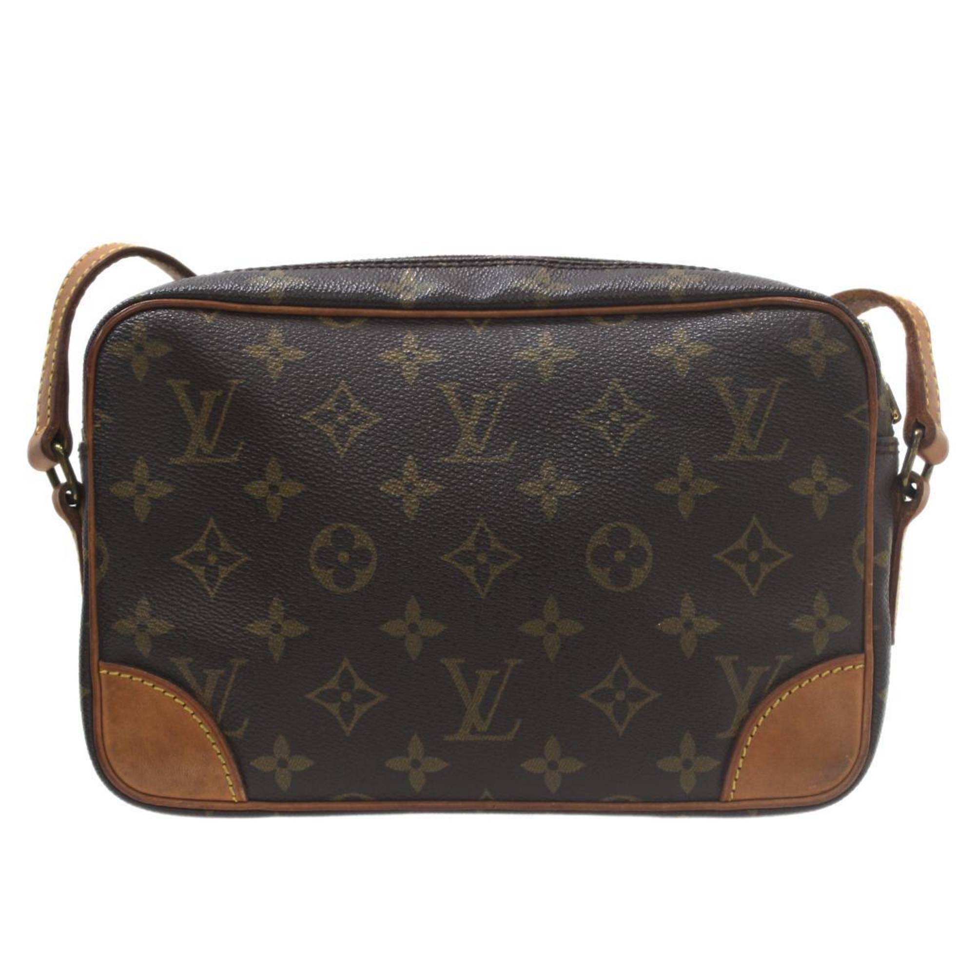 Louis Vuitton Brown Shoulder Bag (Pre-Owned)