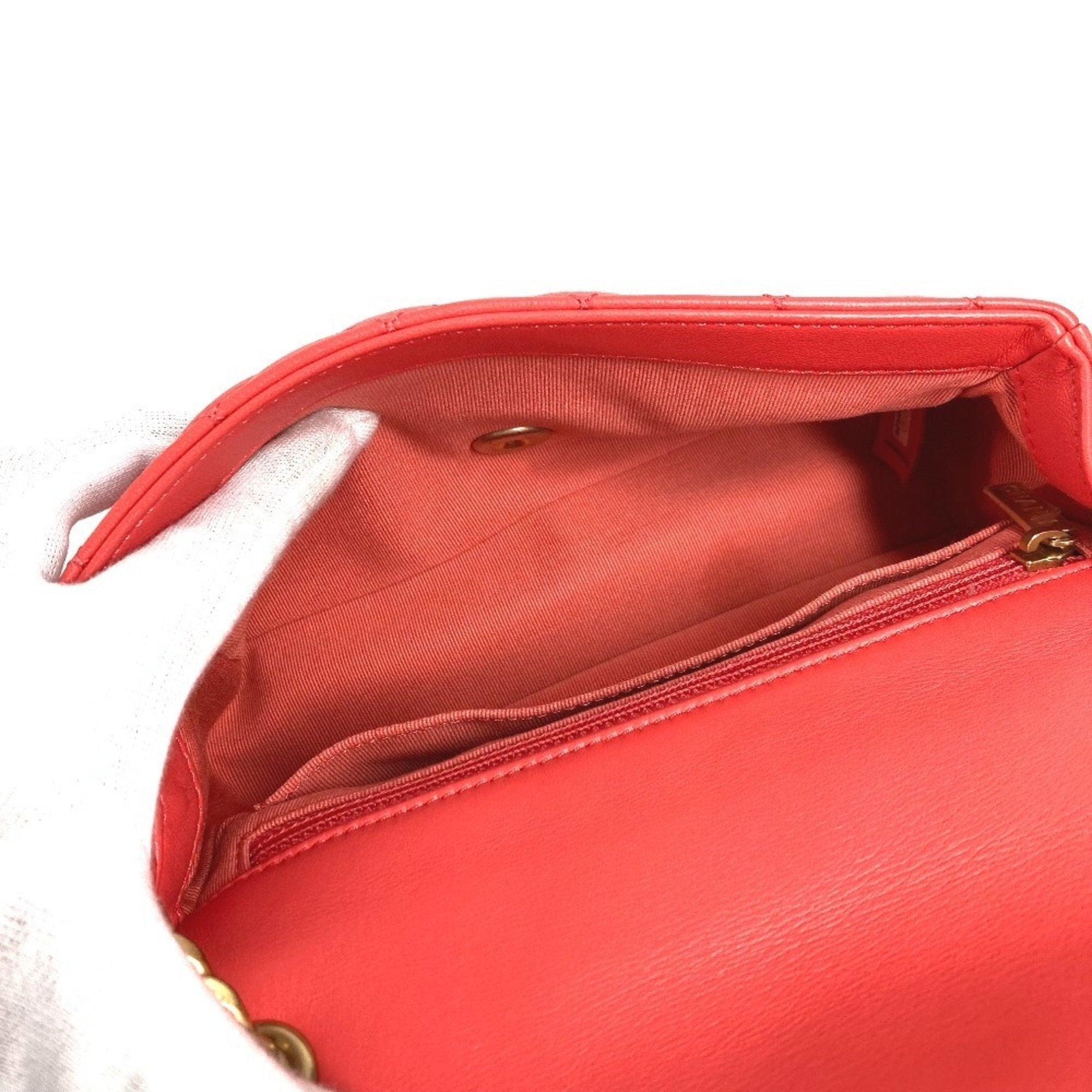 Chanel Matelasse Pink Red Color Leather Shoulder Bag (Pre-Owned)