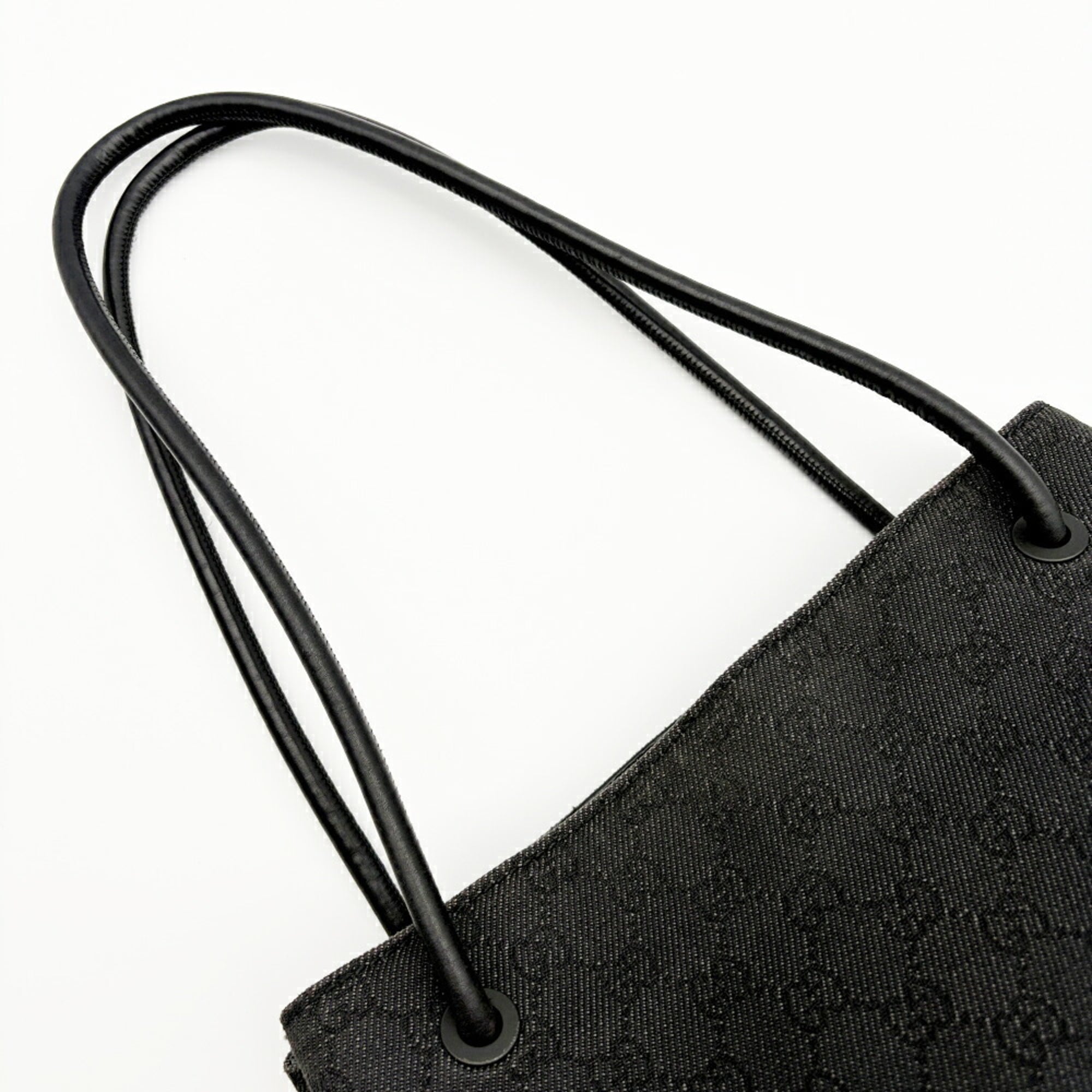 Gucci Black Gg Canvas Shoulder Bag Tote Bag (Pre-Owned)