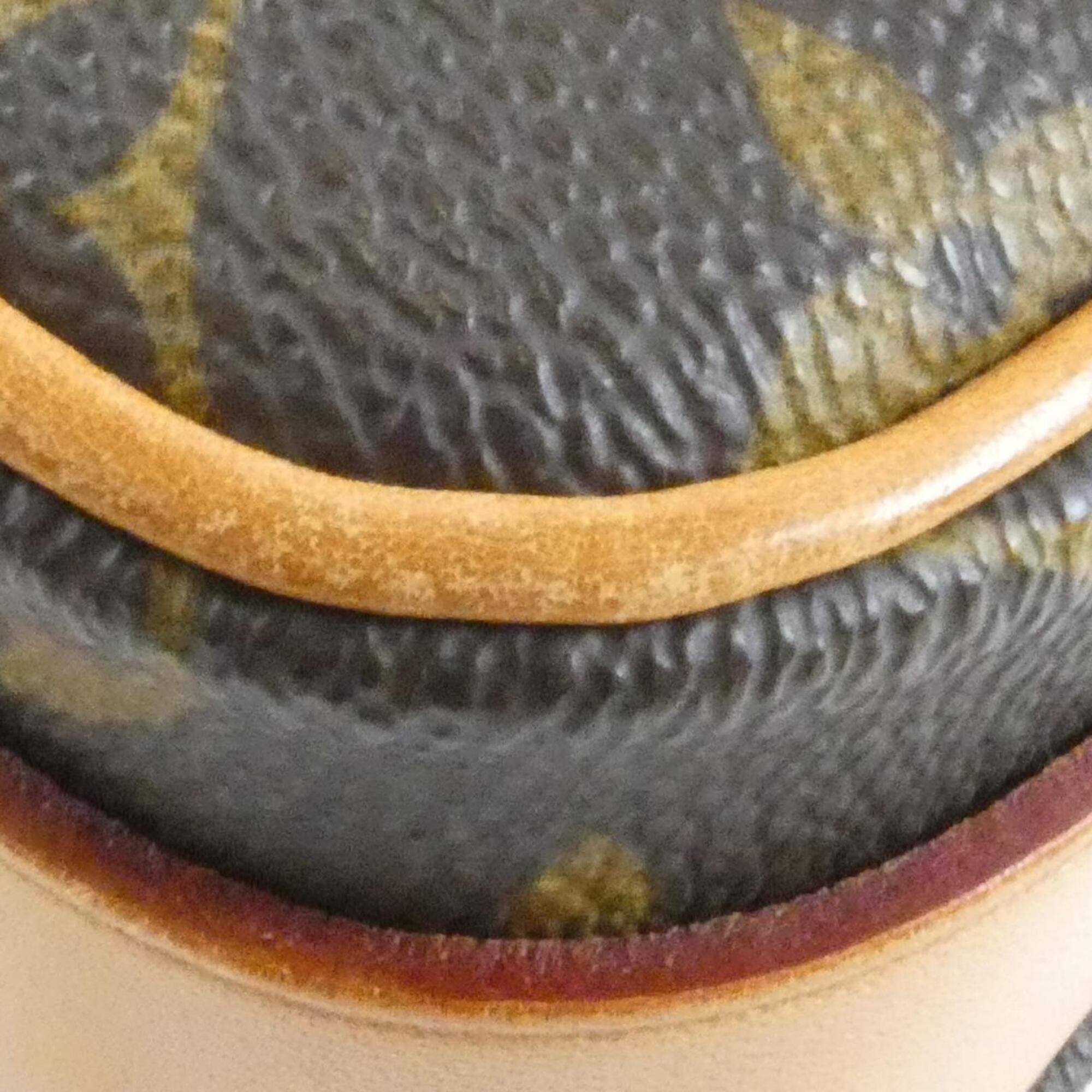 Louis Vuitton Marron Coated Canvas Shoulder Bag (Pre-Owned)