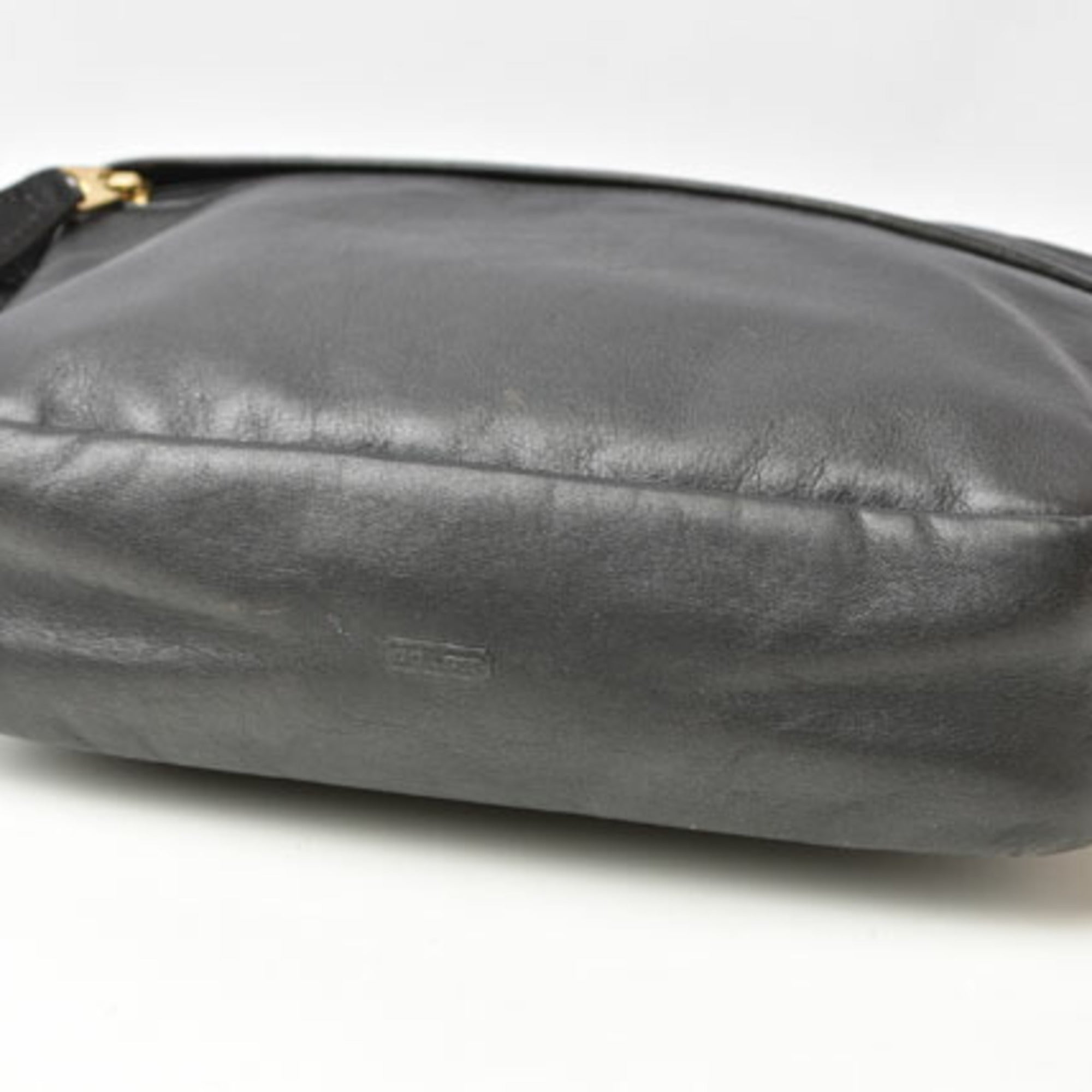 Coach Black Leather Clutch Bag Pouch (Pre-Owned)