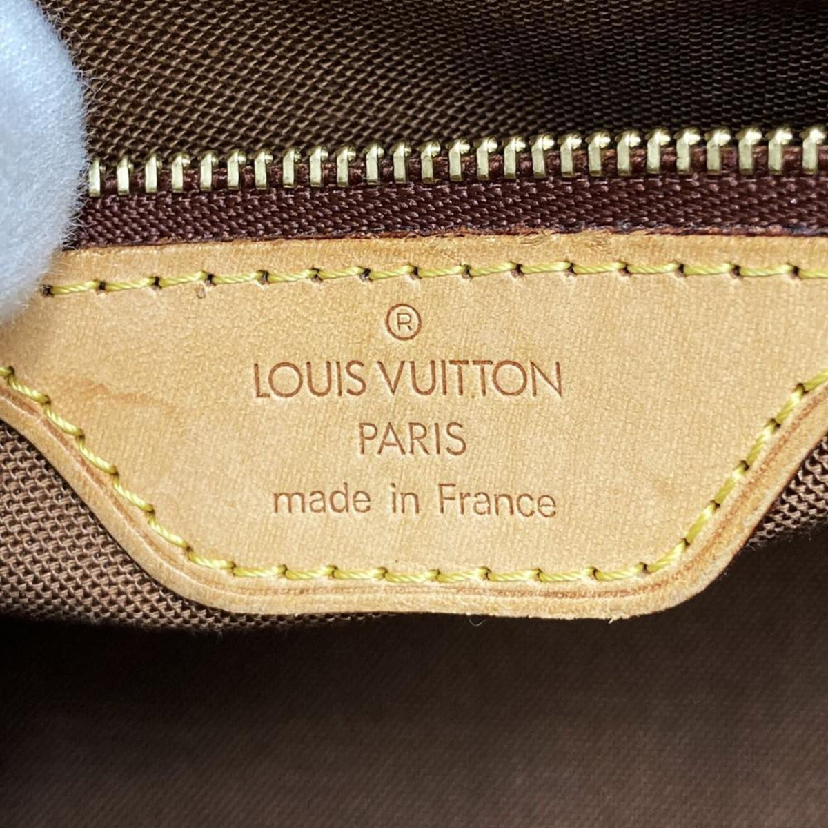 Louis Vuitton Brown Monogram Canvas Handbag (Pre-Owned)