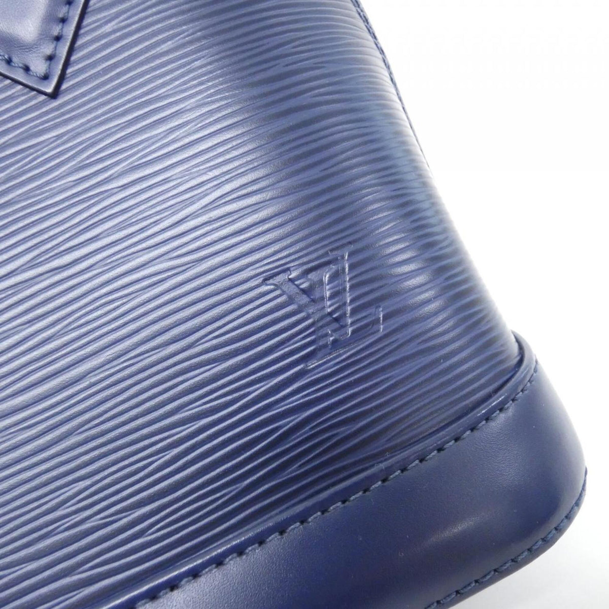 Louis Vuitton Blue Leather Handbag (Pre-Owned)