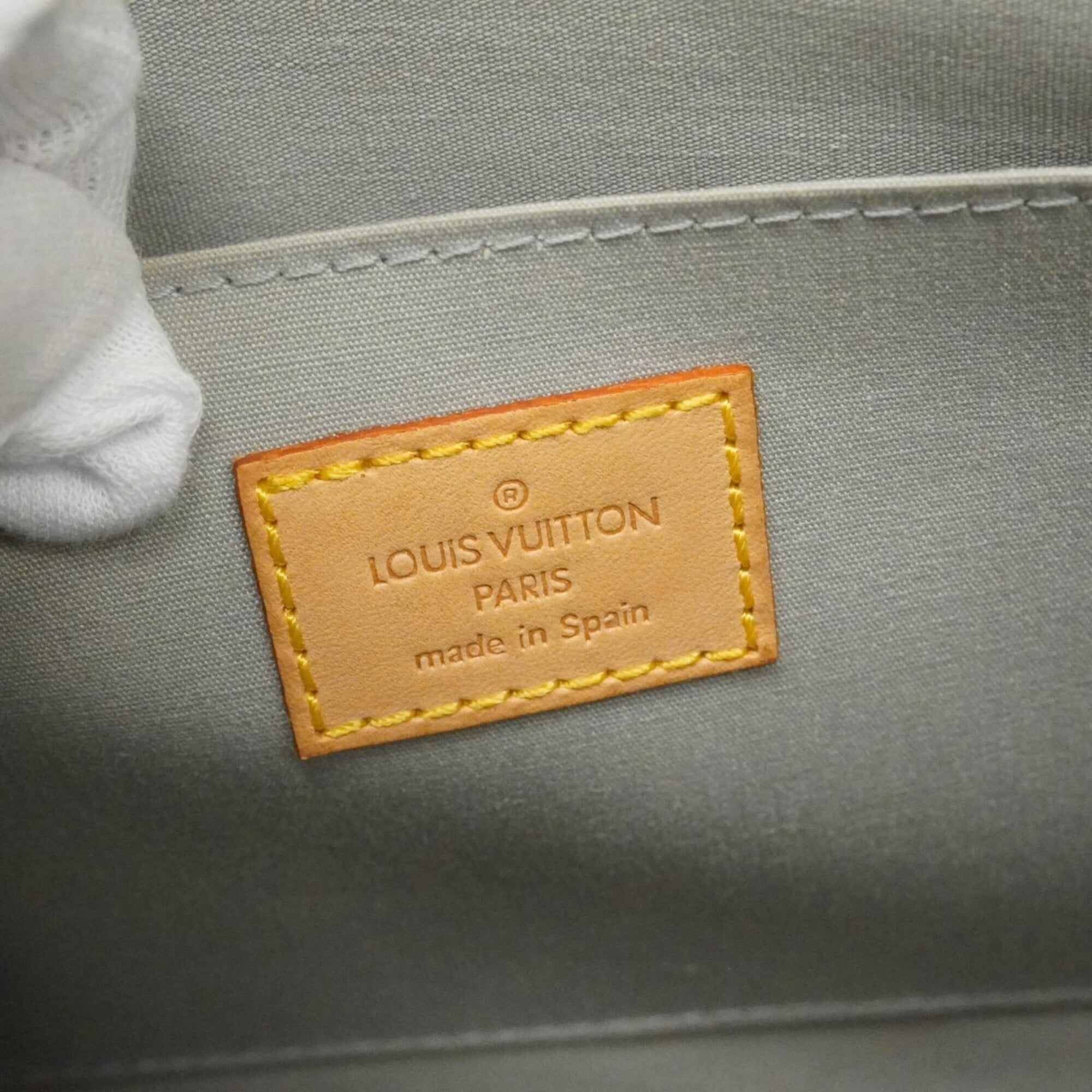 Louis Vuitton Pearl Handbag (Pre-Owned)