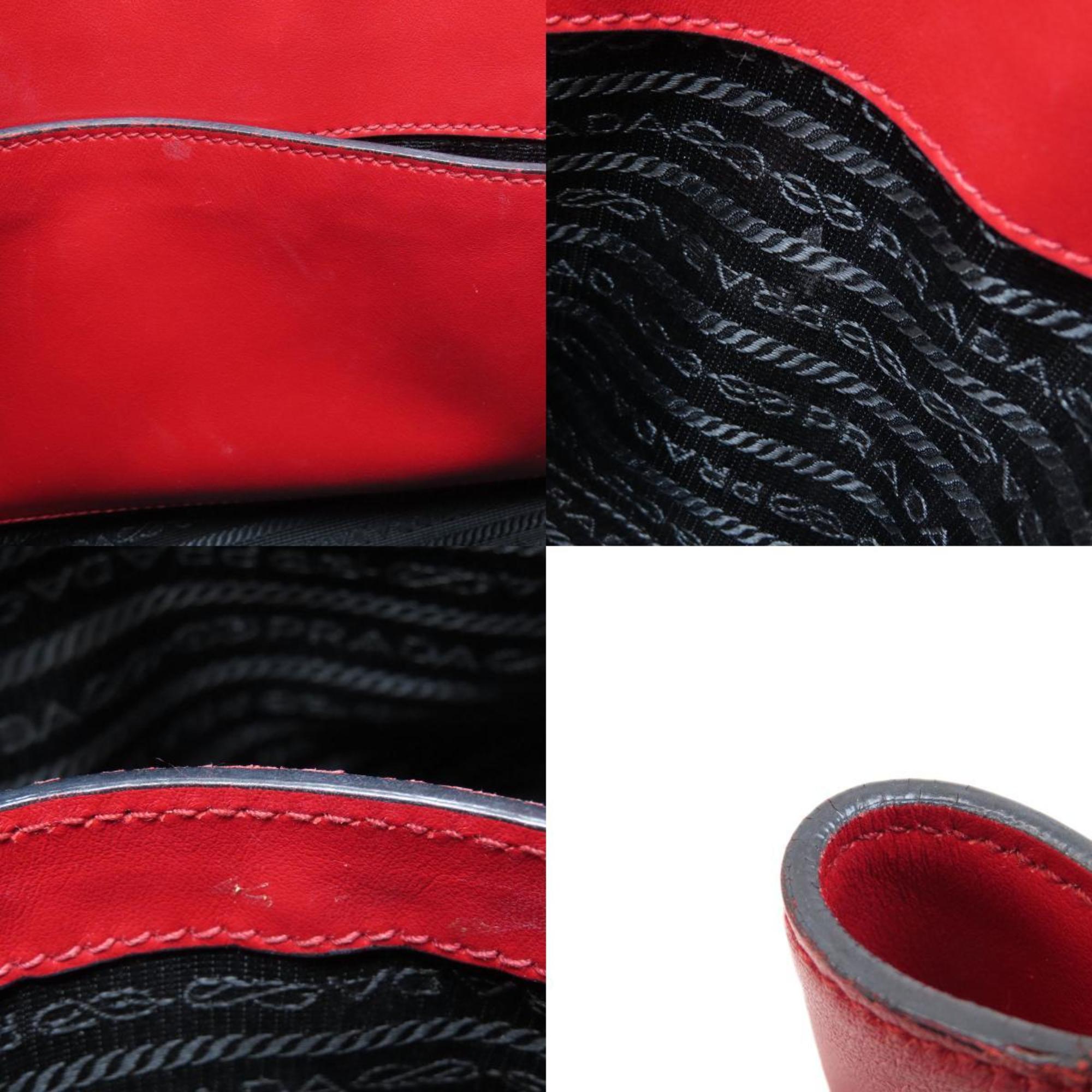 Prada Saffiano Red Color Leather Handbag (Pre-Owned)