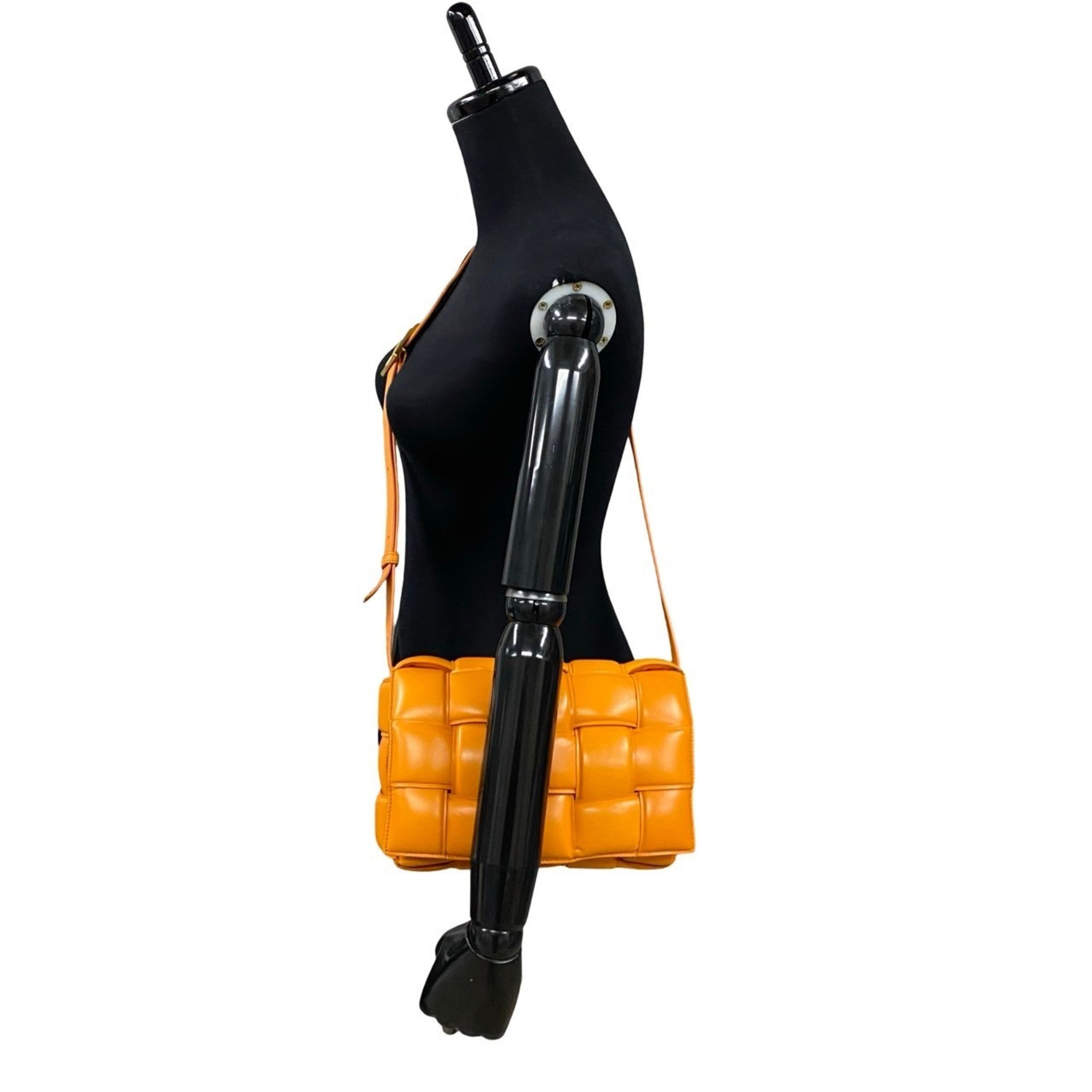 Bottega Veneta Orange Leather Pochette Shoulder Bag (Pre-Owned)