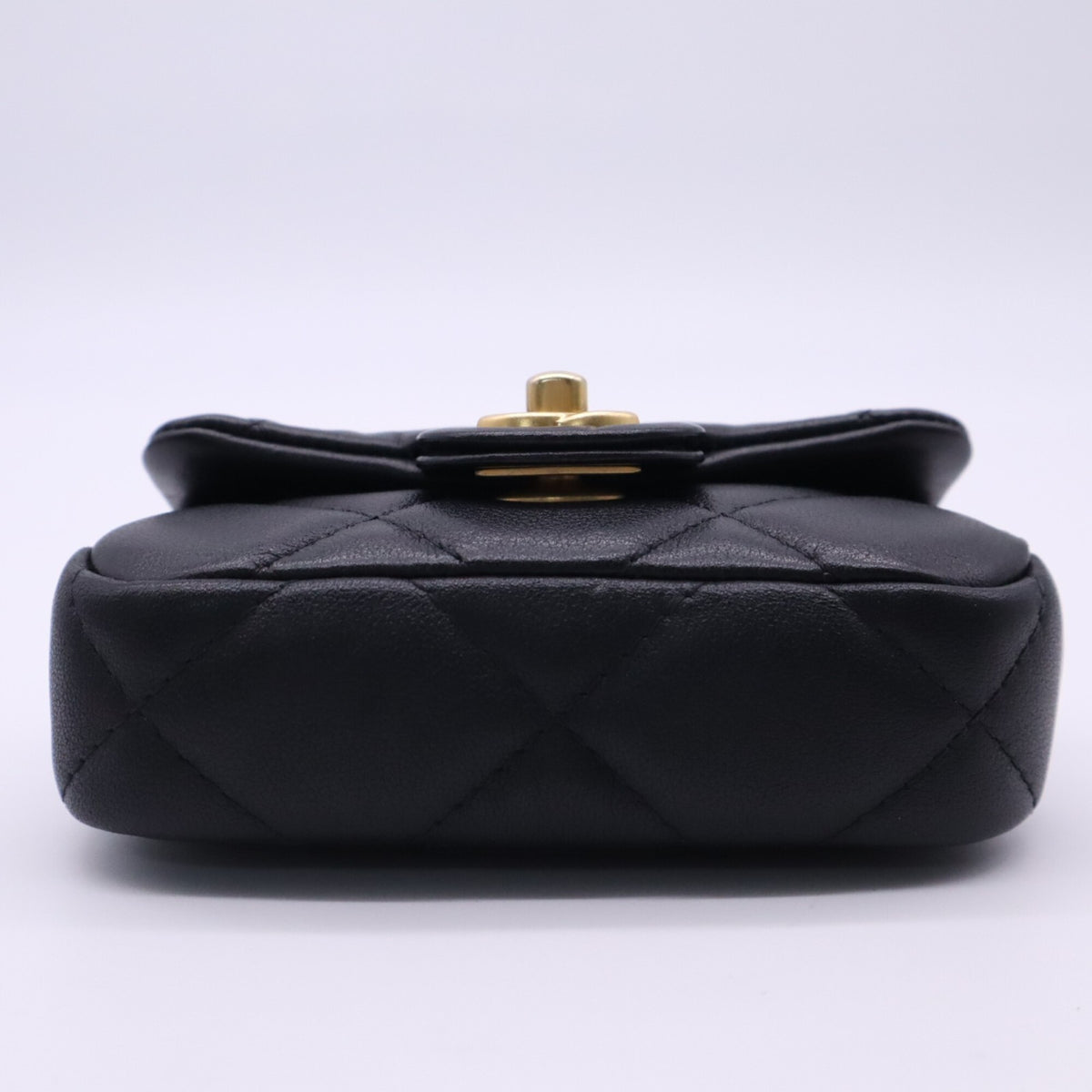Chanel Matelasse Black Leather Chain/Shoulder Wallet (Pre-Owned)