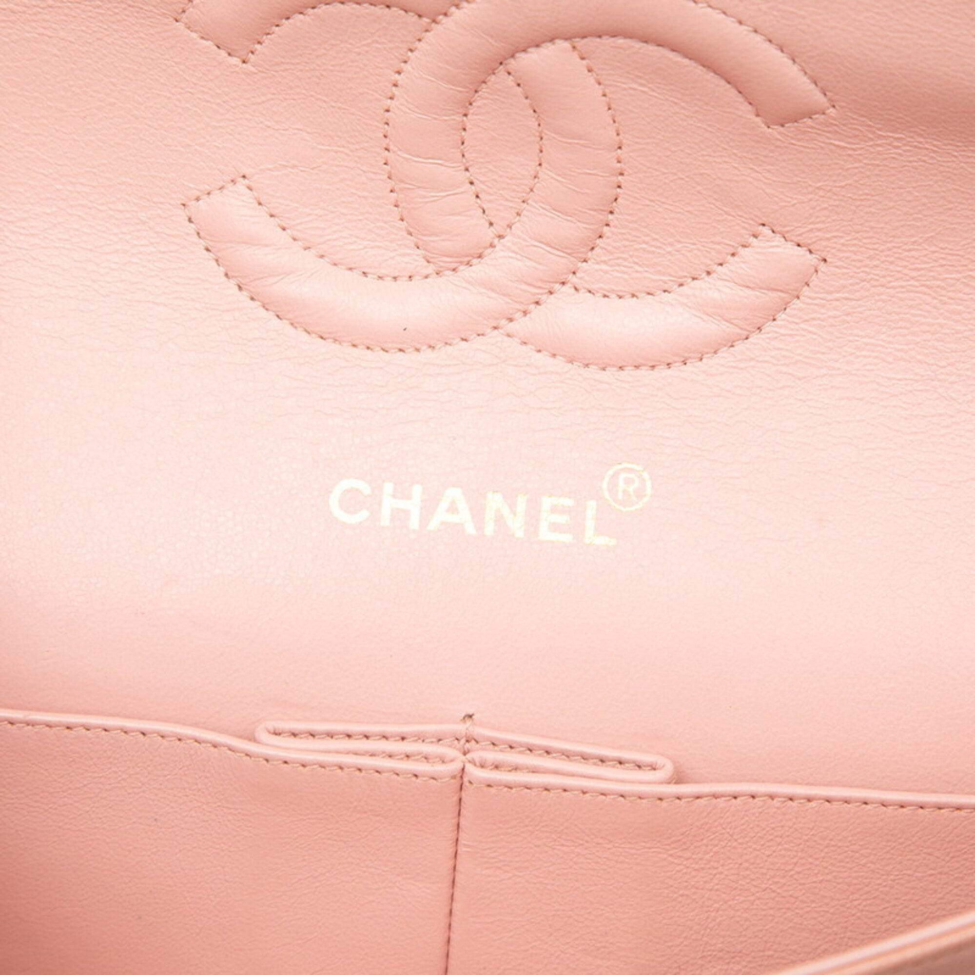 Chanel Pink Leather Shoulder Bag (Pre-Owned)