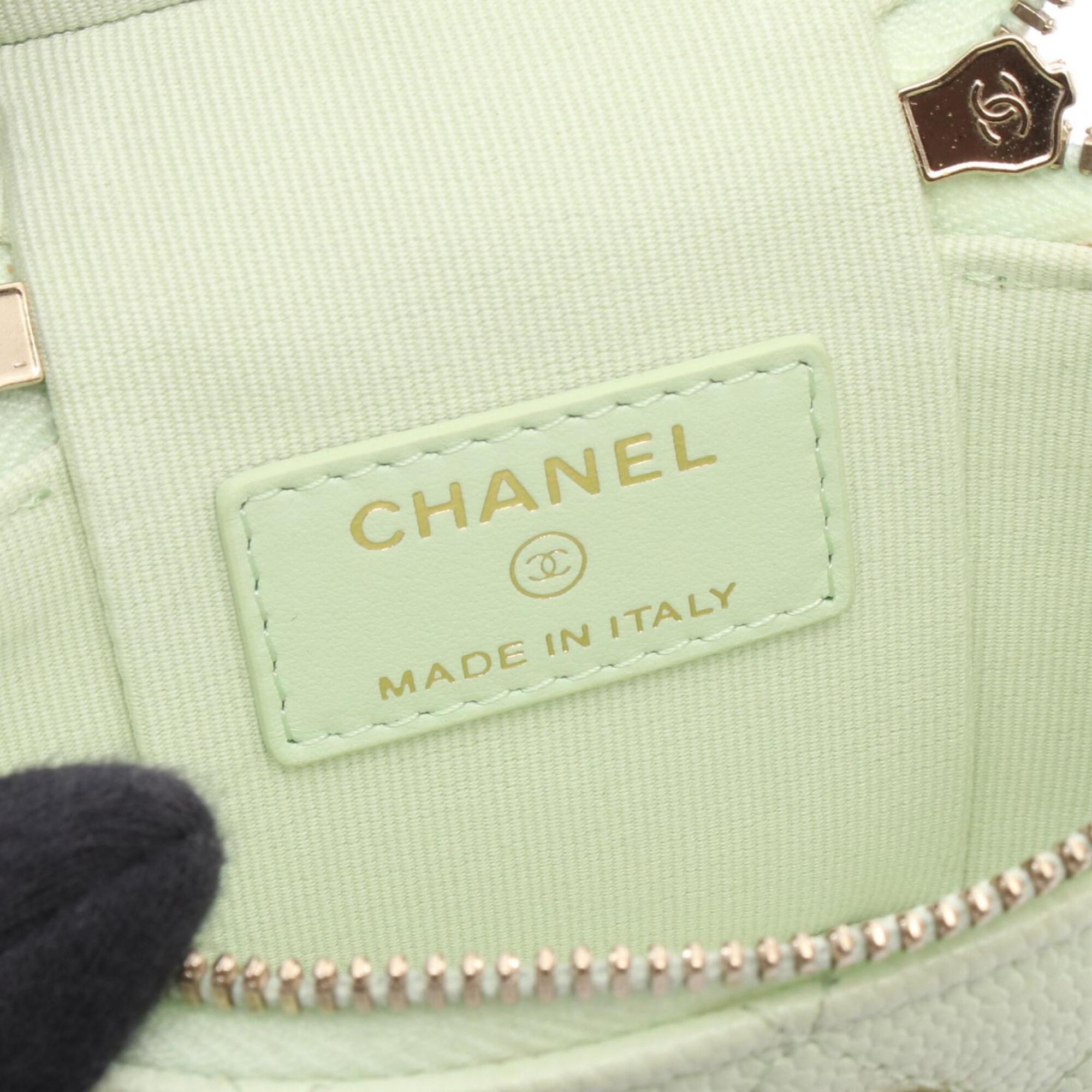 Chanel Green Grained Calfskin Handbag Shoulder Bag (Pre-Owned)
