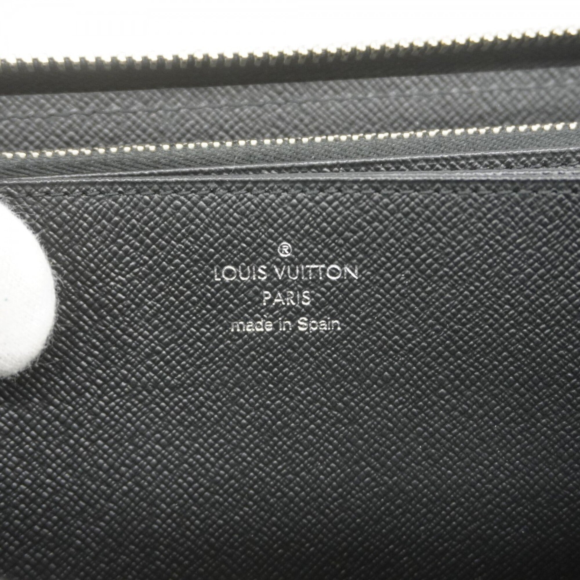 Louis Vuitton Noir Long Wallet (Bi-Fold) (Pre-Owned)