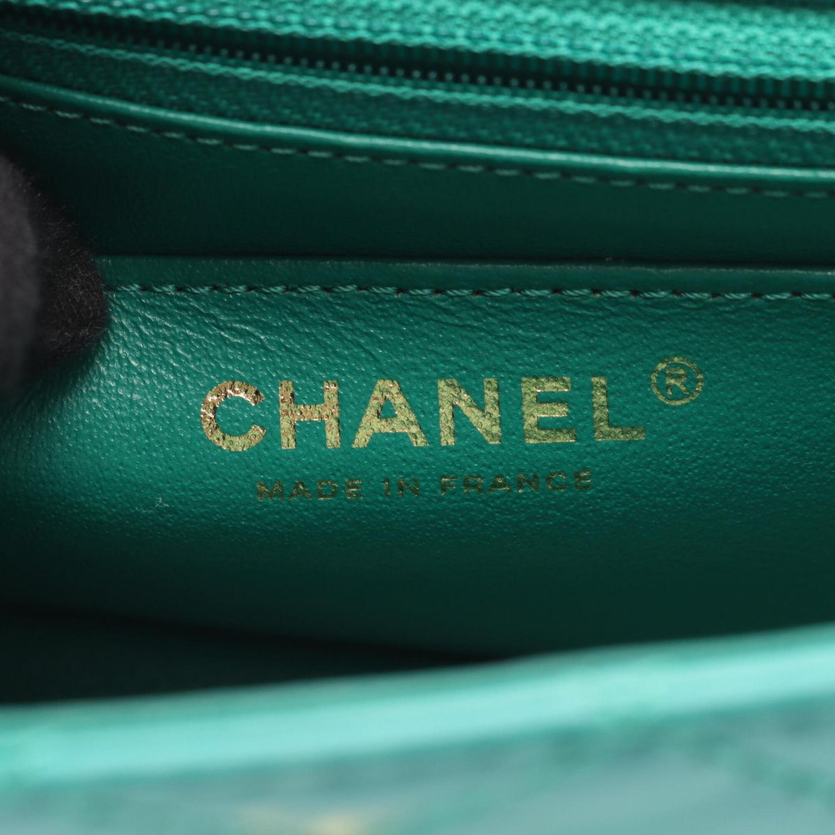Chanel Green Leather Handbag Shoulder Bag (Pre-Owned)