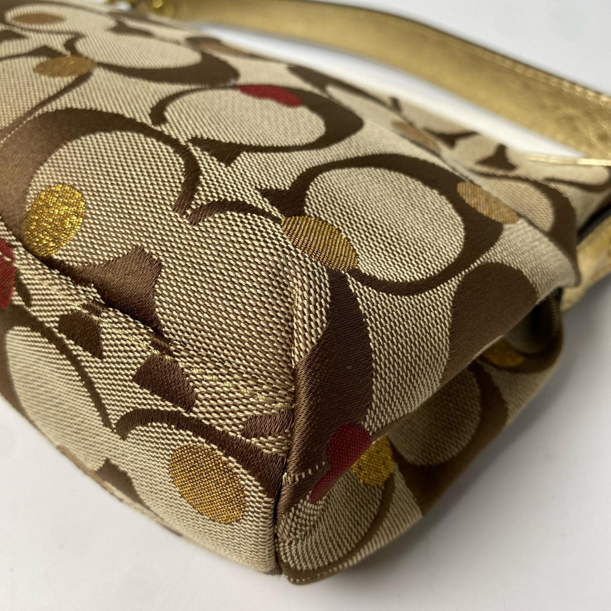 Coach Brown Canvas Shoulder Bag (Pre-Owned)