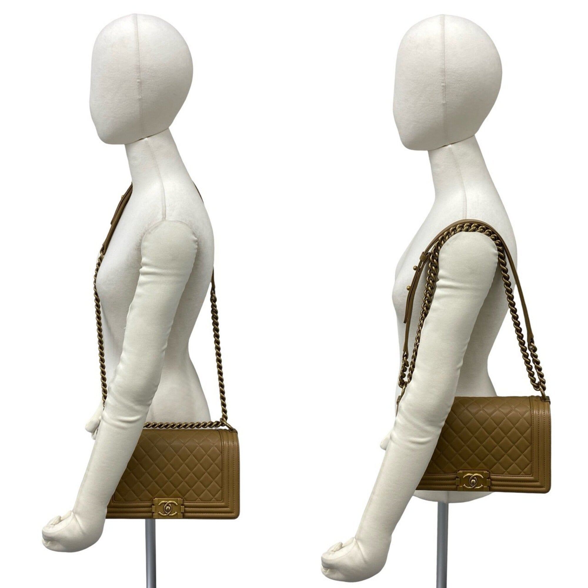 Chanel Brown Leather Shoulder Bag (Pre-Owned)