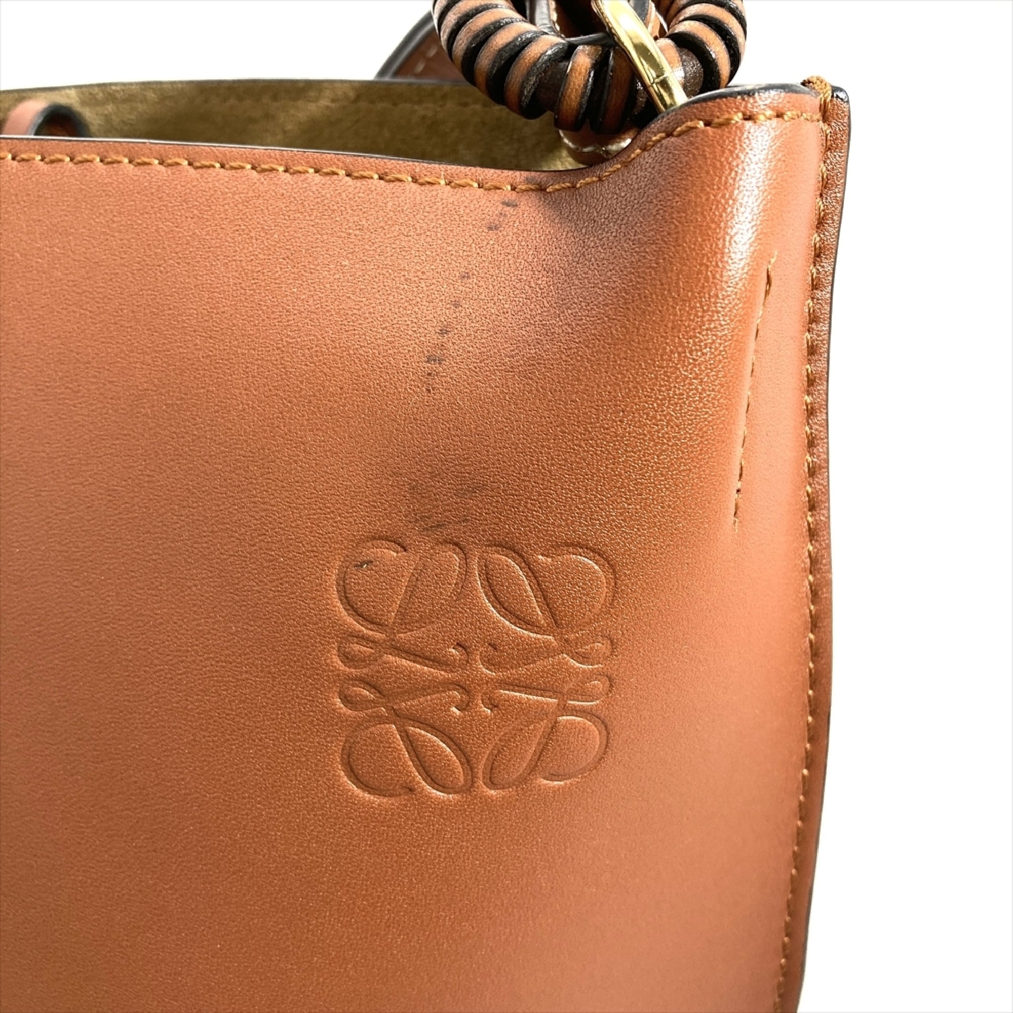 Loewe Brown Leather Shoulder Bag (Pre-Owned)