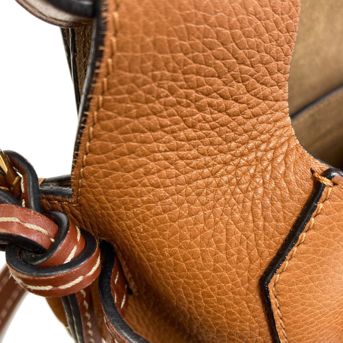 Loewe Brown Leather Shoulder Bag (Pre-Owned)