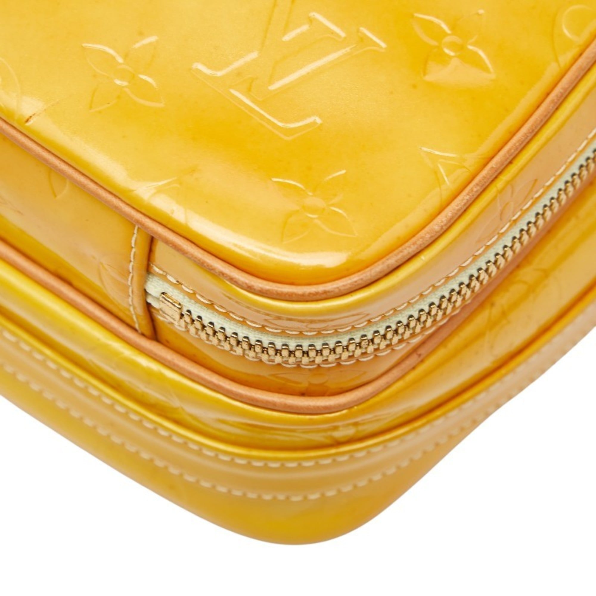 Louis Vuitton Yellow Patent Leather Shoulder Bag (Pre-Owned)