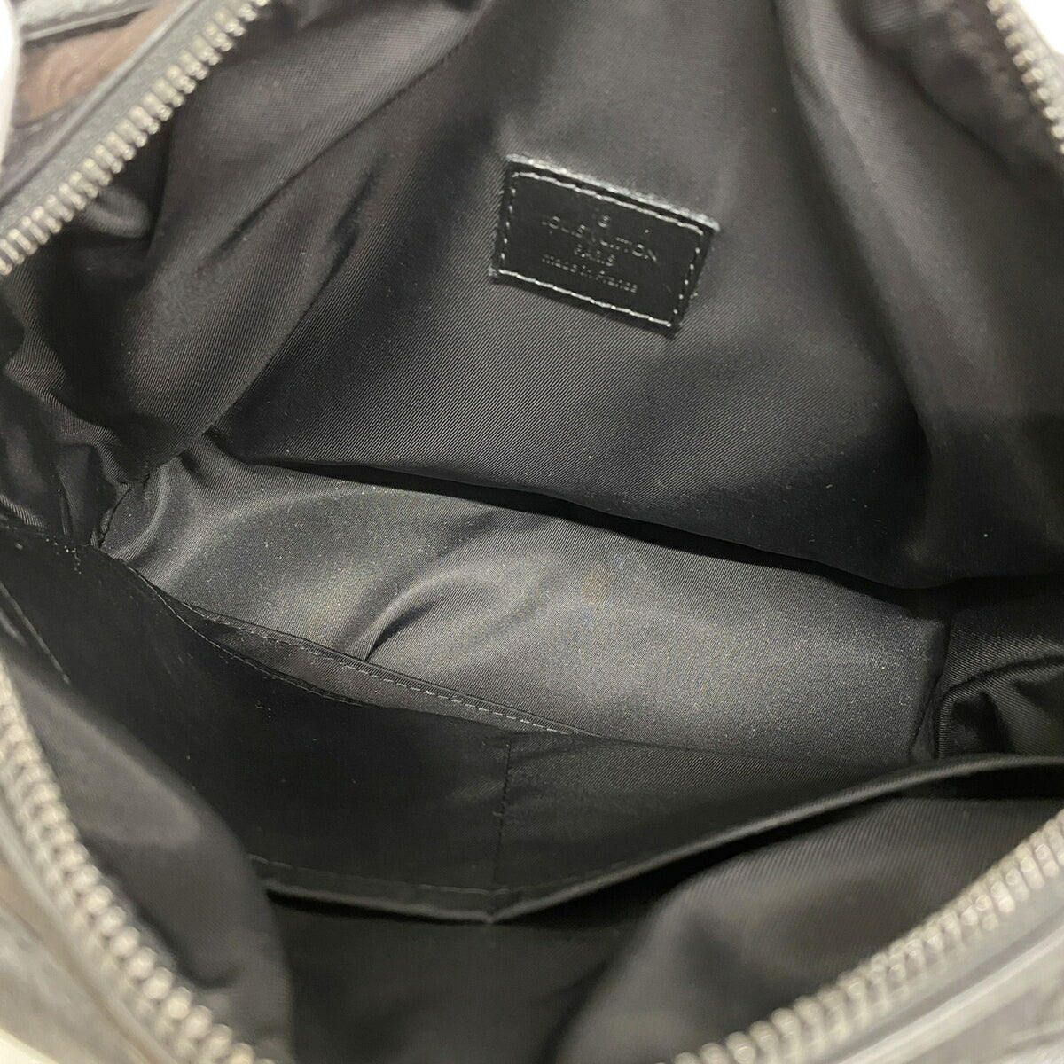 Louis Vuitton Black Khaki Shoulder Bag (Pre-Owned)