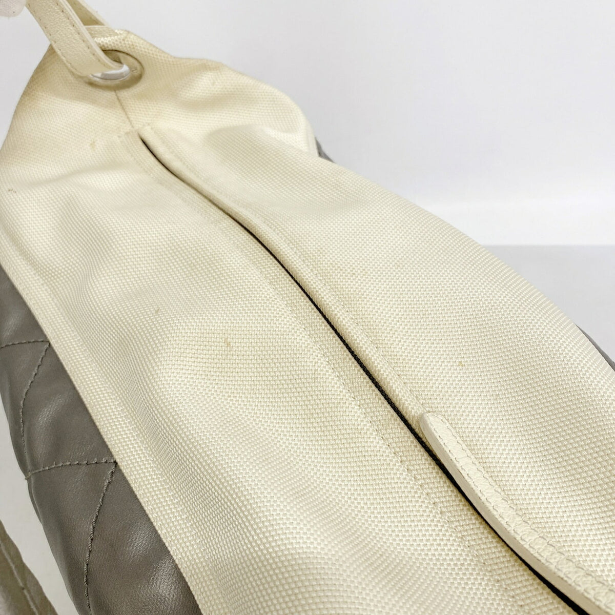 Chanel Gray Canvas Shoulder Bag (Pre-Owned)