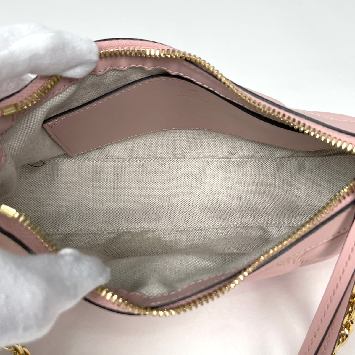 Gucci Pink Leather Shoulder Bag (Pre-Owned)