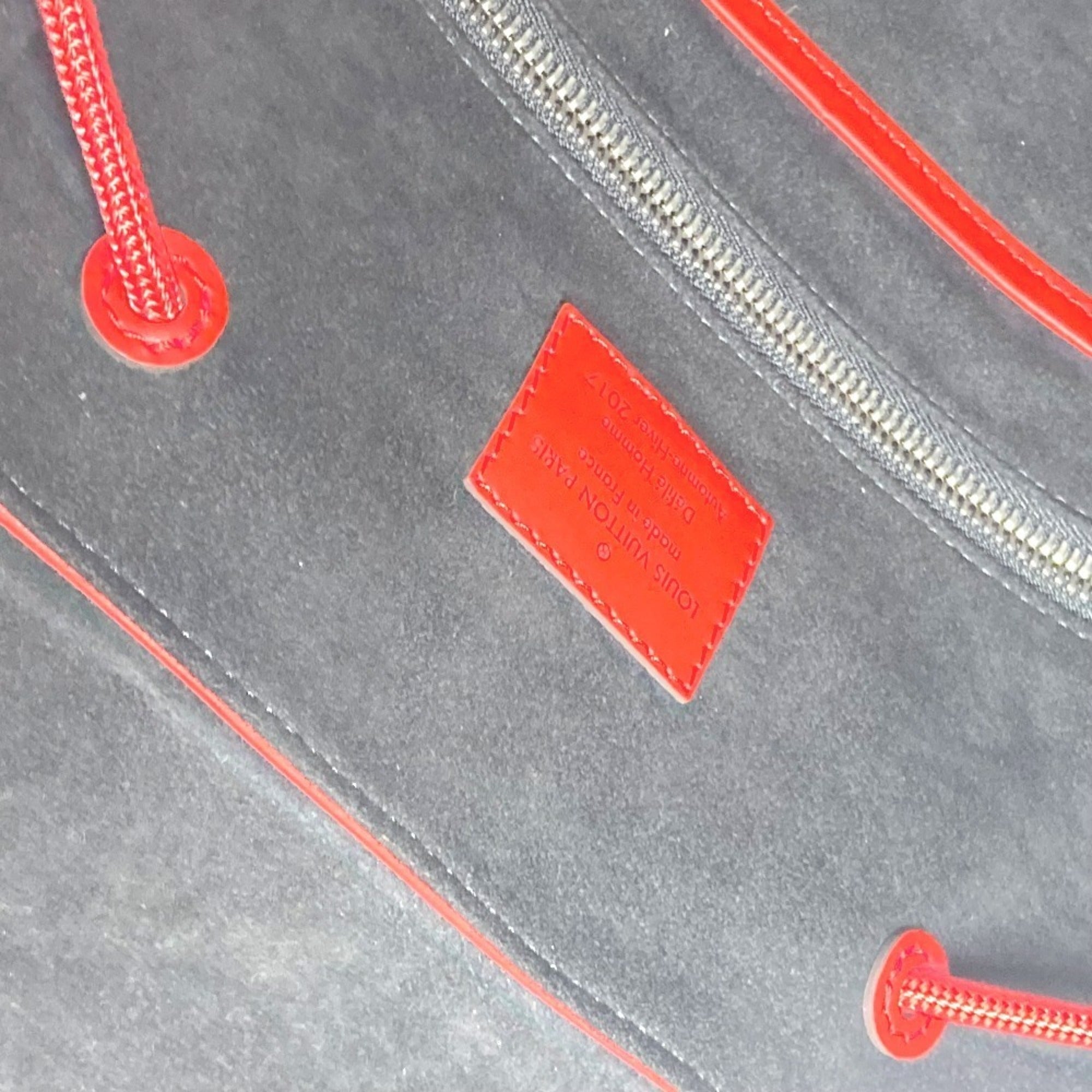 Louis Vuitton Epi Red Color White Epi Leather Backpack (Pre-Owned)