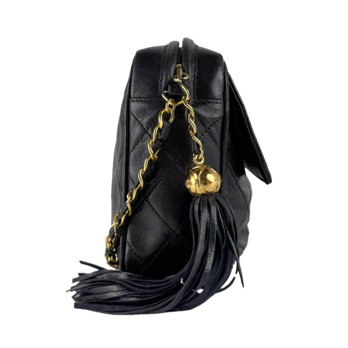 Chanel Black Leather Shoulder Bag (Pre-Owned)