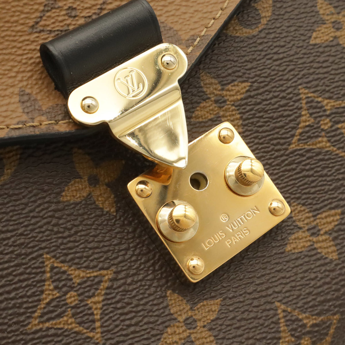 Louis Vuitton Dark Brown Light Brown Monogram Monogram Handbag Pochette Shoulder Bag (Pre-Owned)