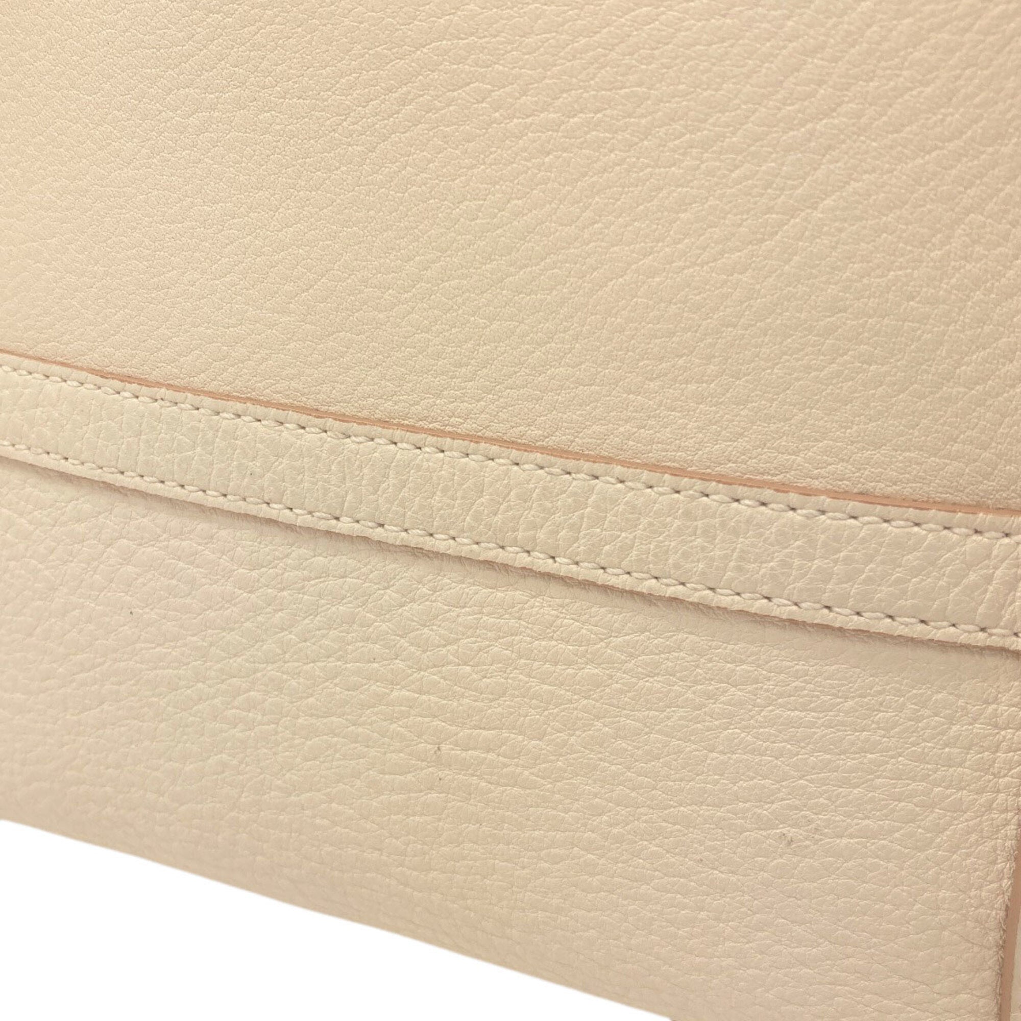 Salvatore Ferragamo White Leather Tote Bag (Pre-Owned)
