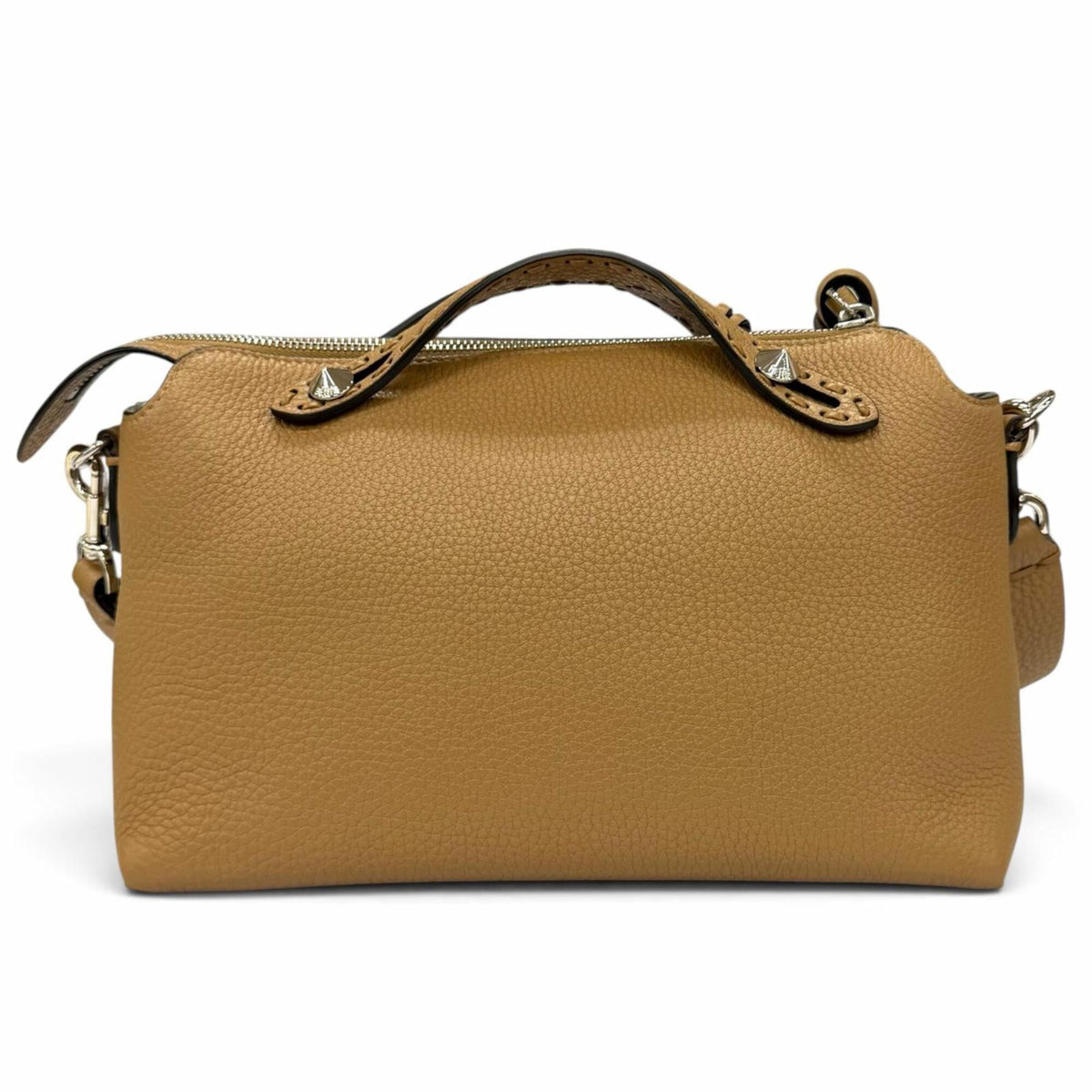 Fendi Beige Shoulder Bag (Pre-Owned)