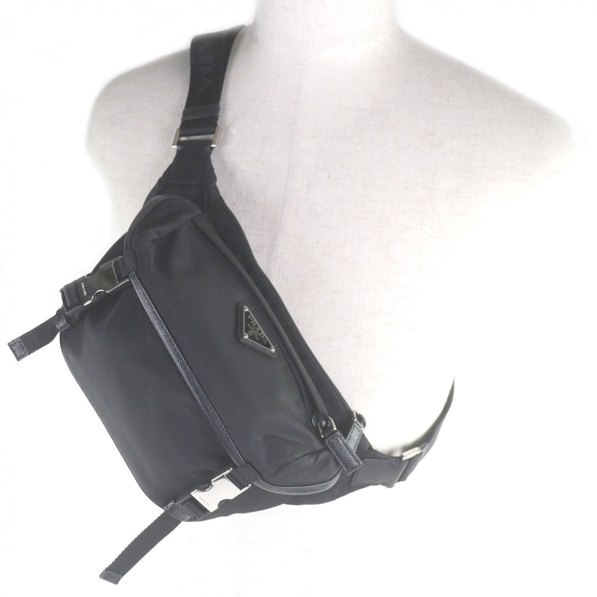 Prada Black Polyamide Saffiano Triangle Leather Shoulder Bag Sling Bag (Pre-Owned)