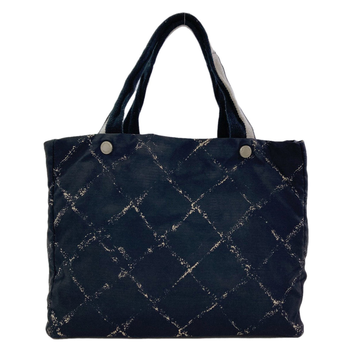 Chanel Black Nylon Handbag (Pre-Owned)