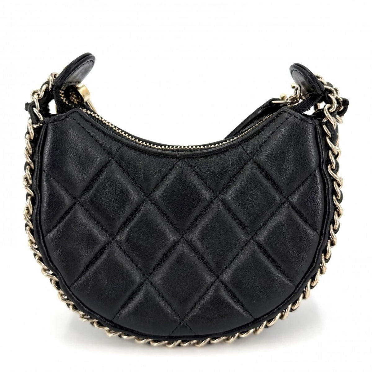 Chanel Black Leather Shoulder Bag (Pre-Owned)
