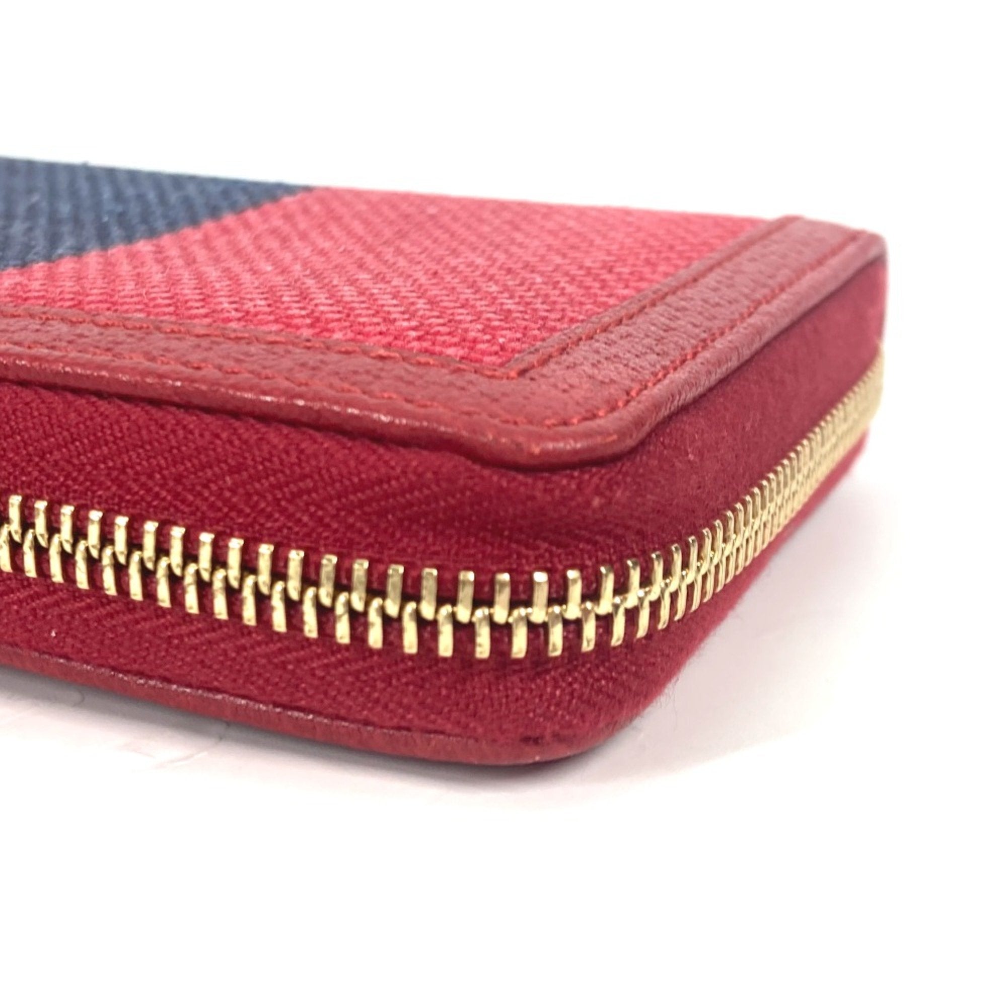 Gucci Red Other Long Wallet (Bi-Fold) (Pre-Owned)