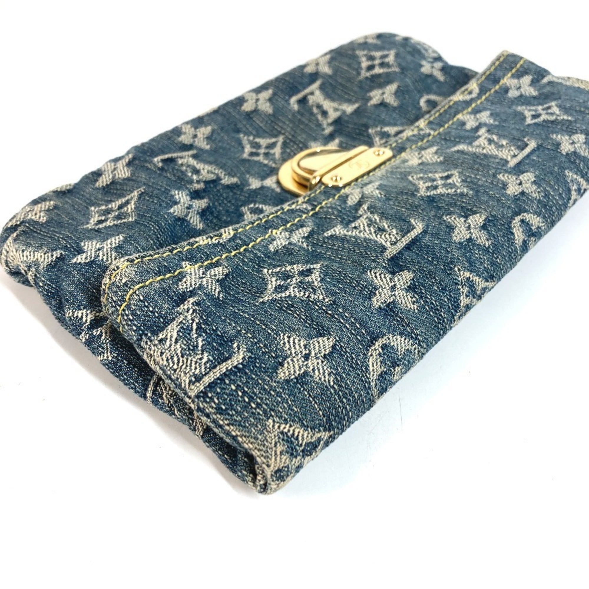 Louis Vuitton Blue Monogram Denim Clutch Bag Handbag Pochette Pouch (Pre-Owned)