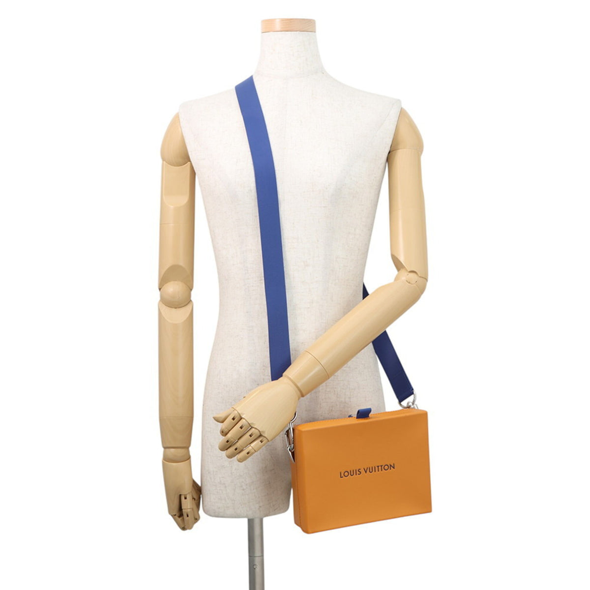 Louis Vuitton Saffron Leather Clutch Bag Handbag Shoulder Bag (Pre-Owned)