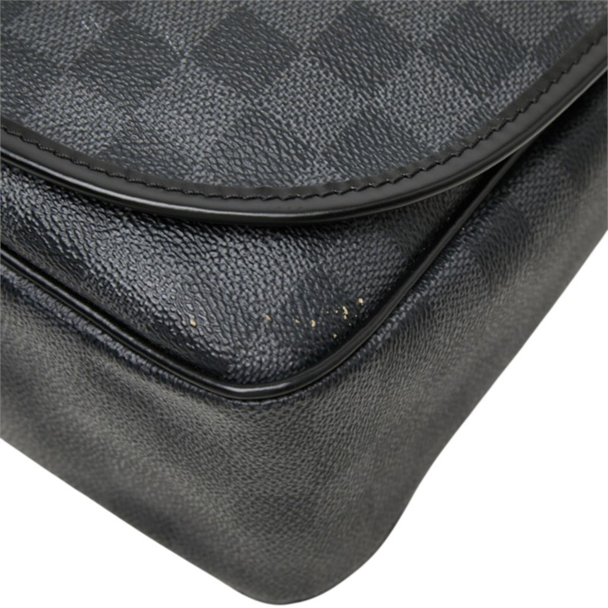 Louis Vuitton Damier Graphite Black Pvc Leather Shoulder Bag (Pre-Owned)