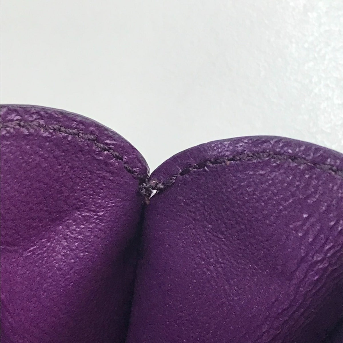 Salvatore Ferragamo Purple Leather Coin Purse/Coin Case (Pre-Owned)
