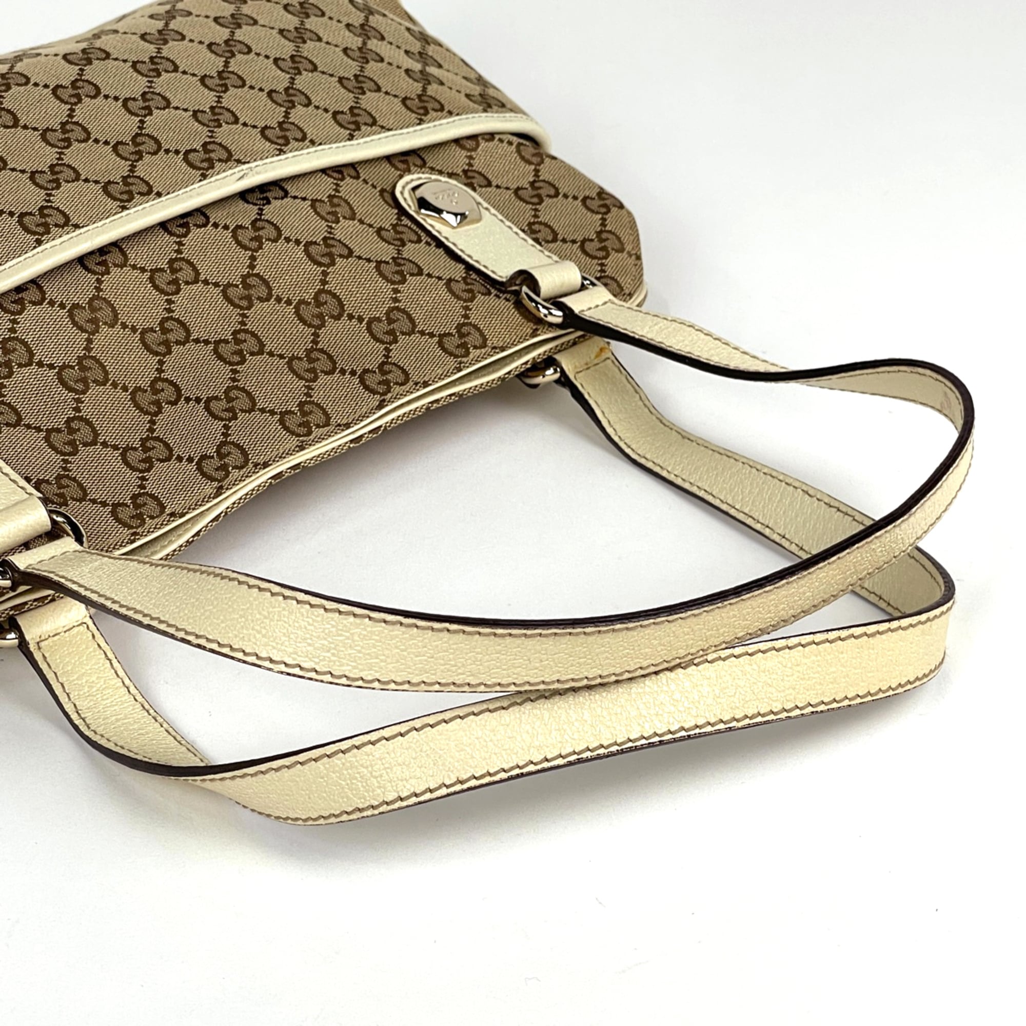 Gucci Beige Ivory Gg Canvas Leather Tote Bag (Pre-Owned)