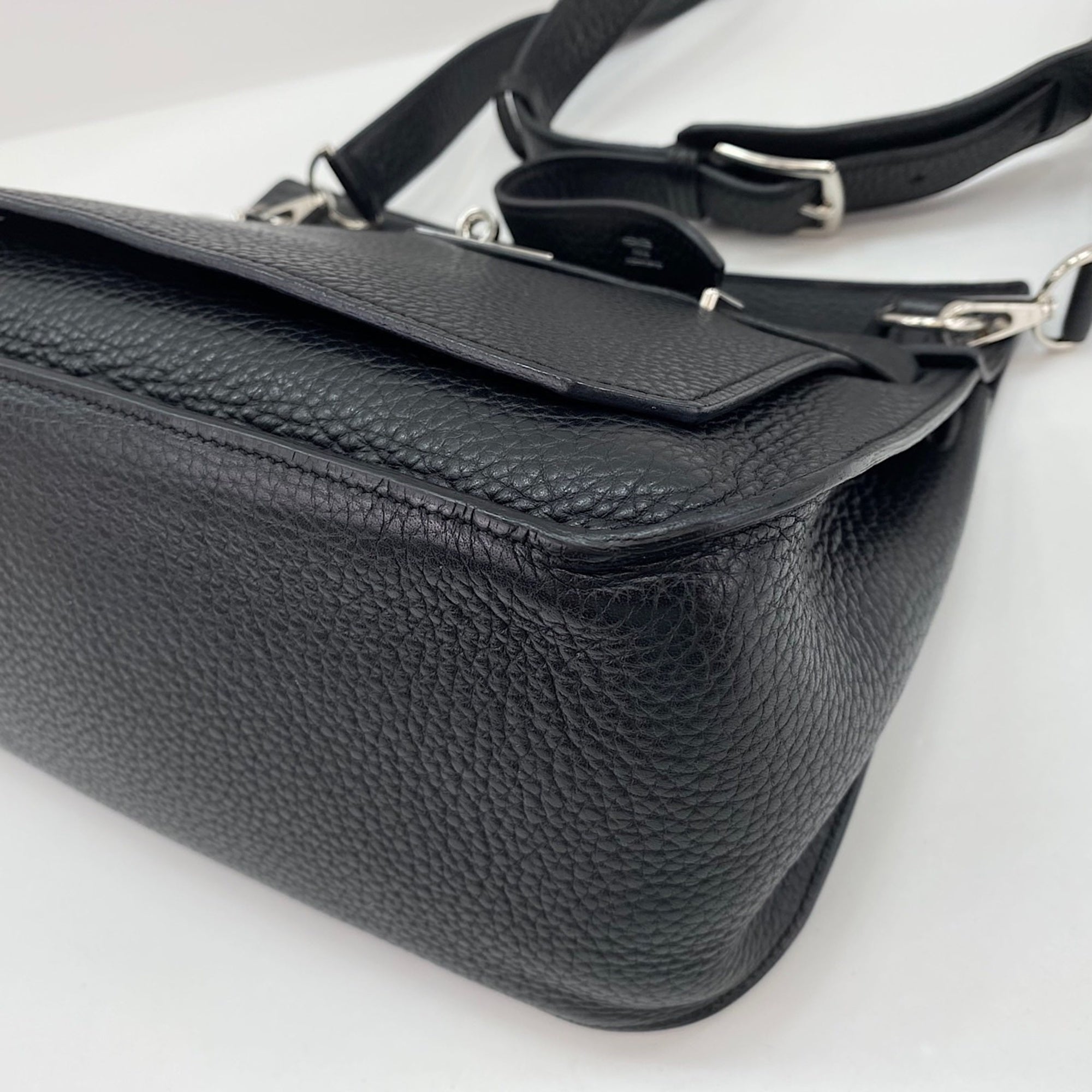 Hermes Jypsiere Black Shoulder Bag (Pre-Owned)