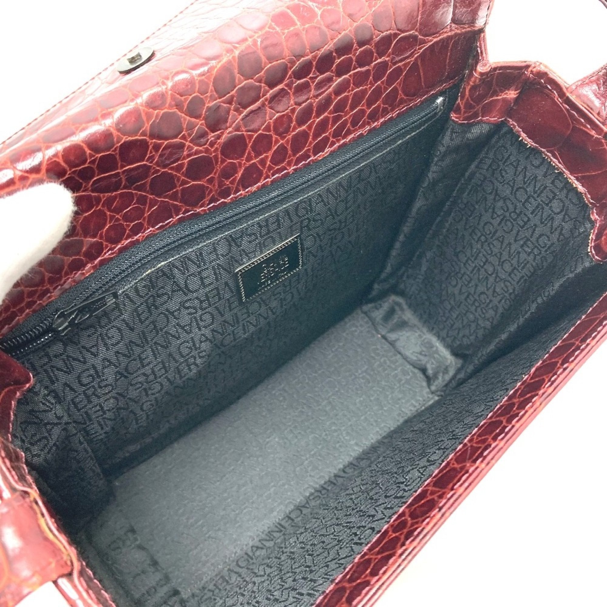 Versace Red Leather Shoulder Bag (Pre-Owned)