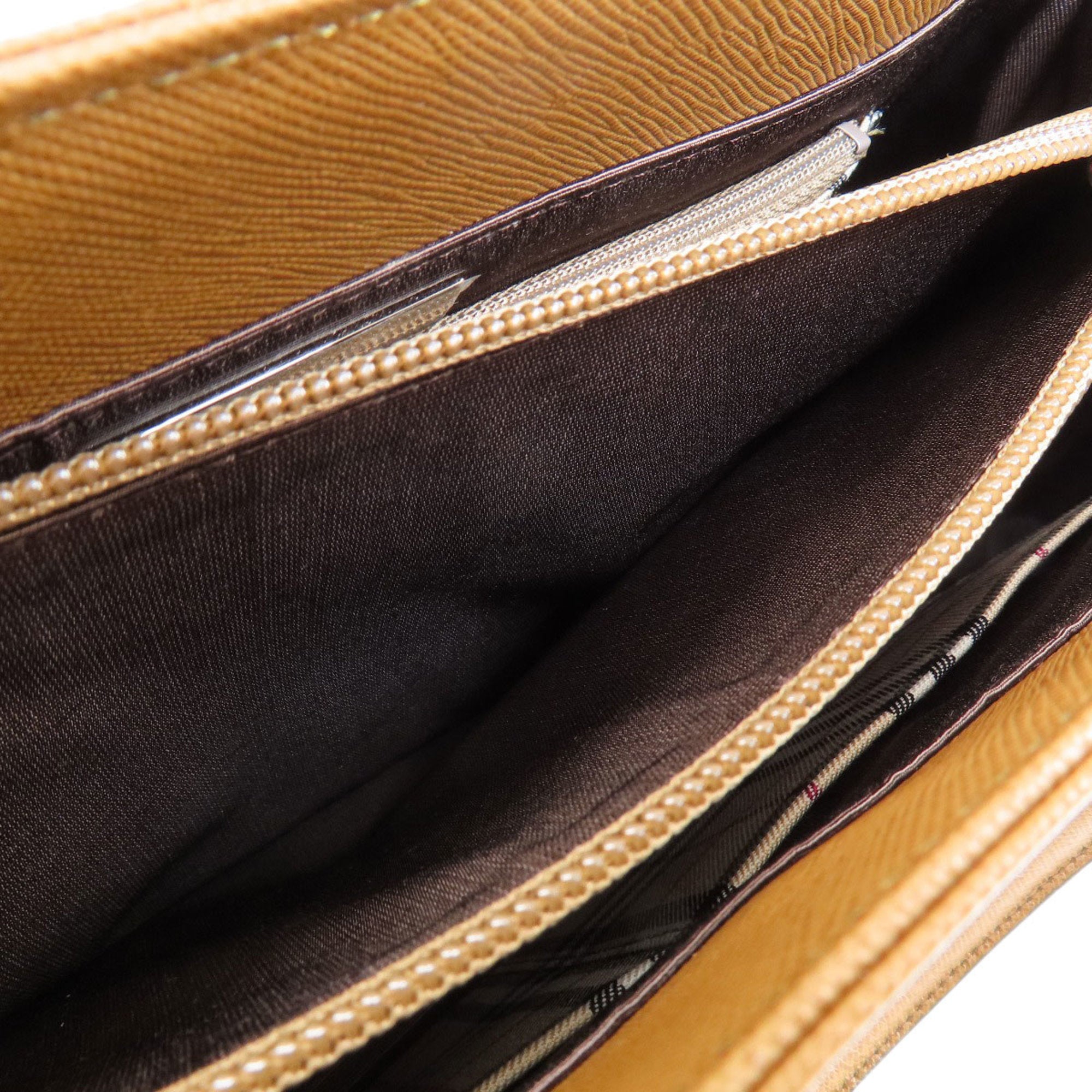 Burberry Brown Pvc Handbag (Pre-Owned)