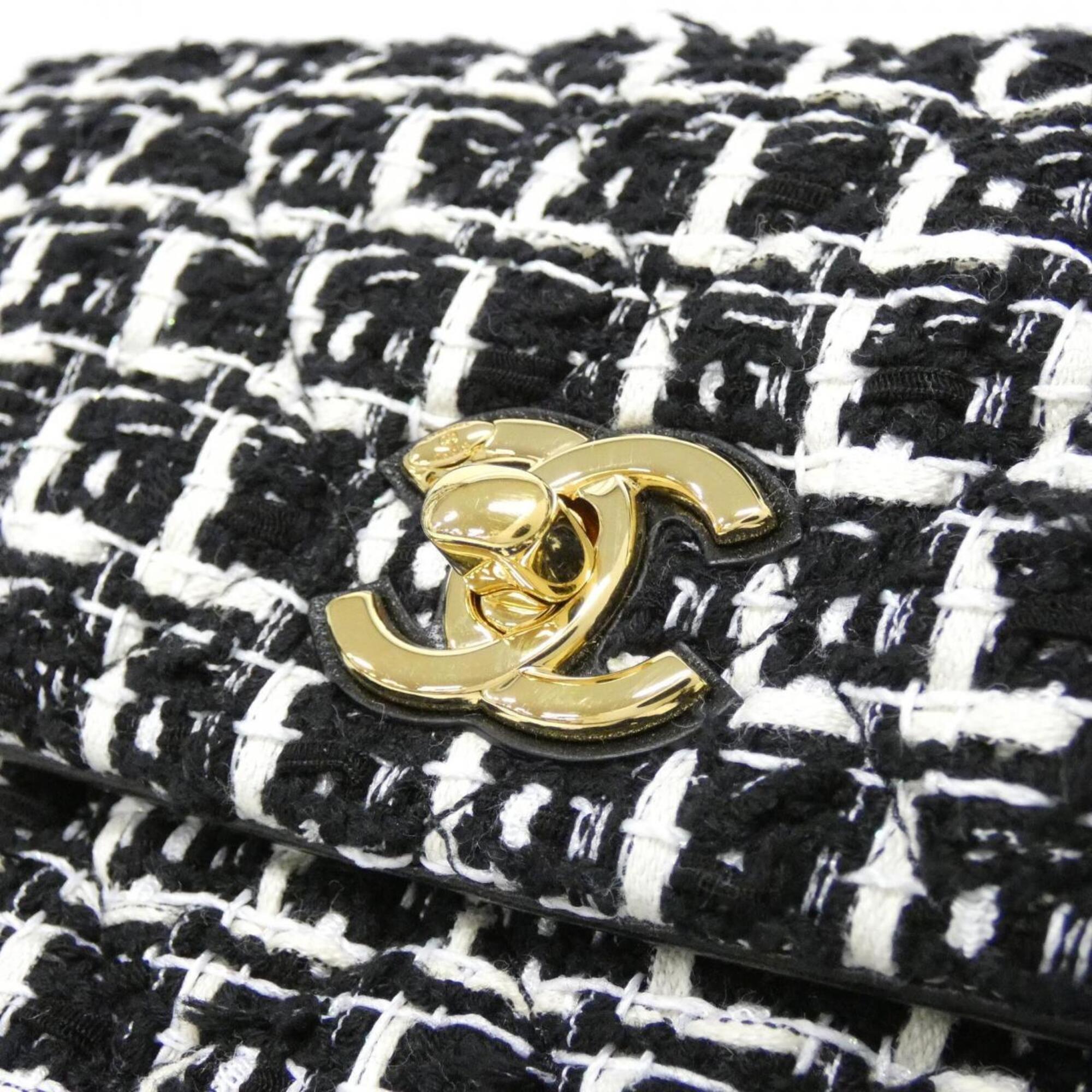 Chanel Black White Tweed Leather Shoulder Bag (Pre-Owned)