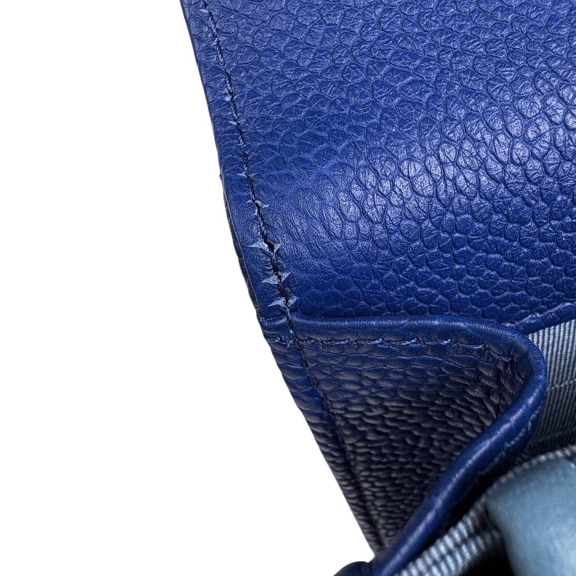 Chanel Blue Grained Calfskin Shoulder Bag (Pre-Owned)