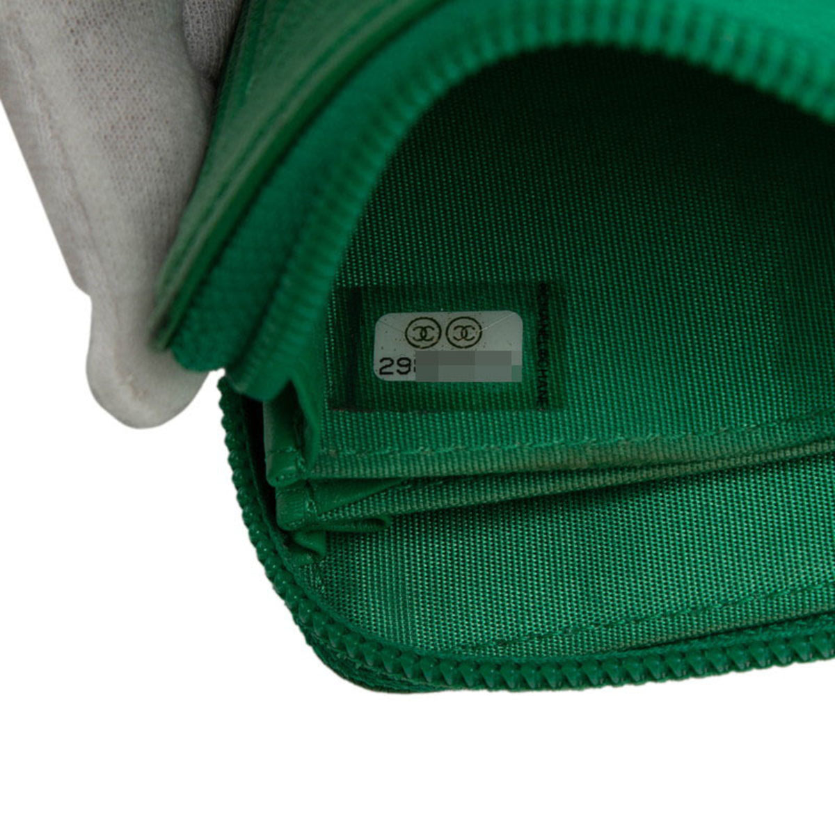 Chanel Boy Chanel Green Grained Calfskin Coin Purse/Coin Case (Pre-Owned)