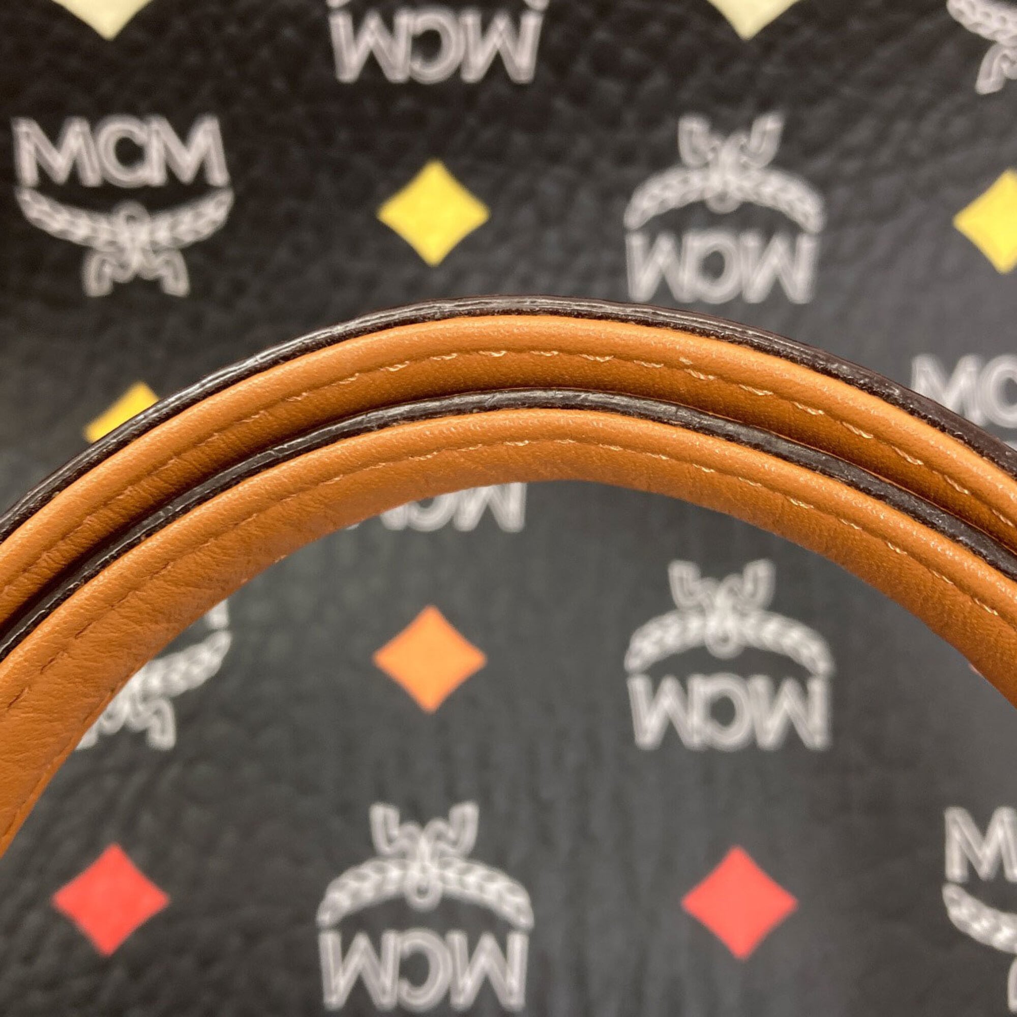 Mcm Black Brown Leather Tote Bag (Pre-Owned)