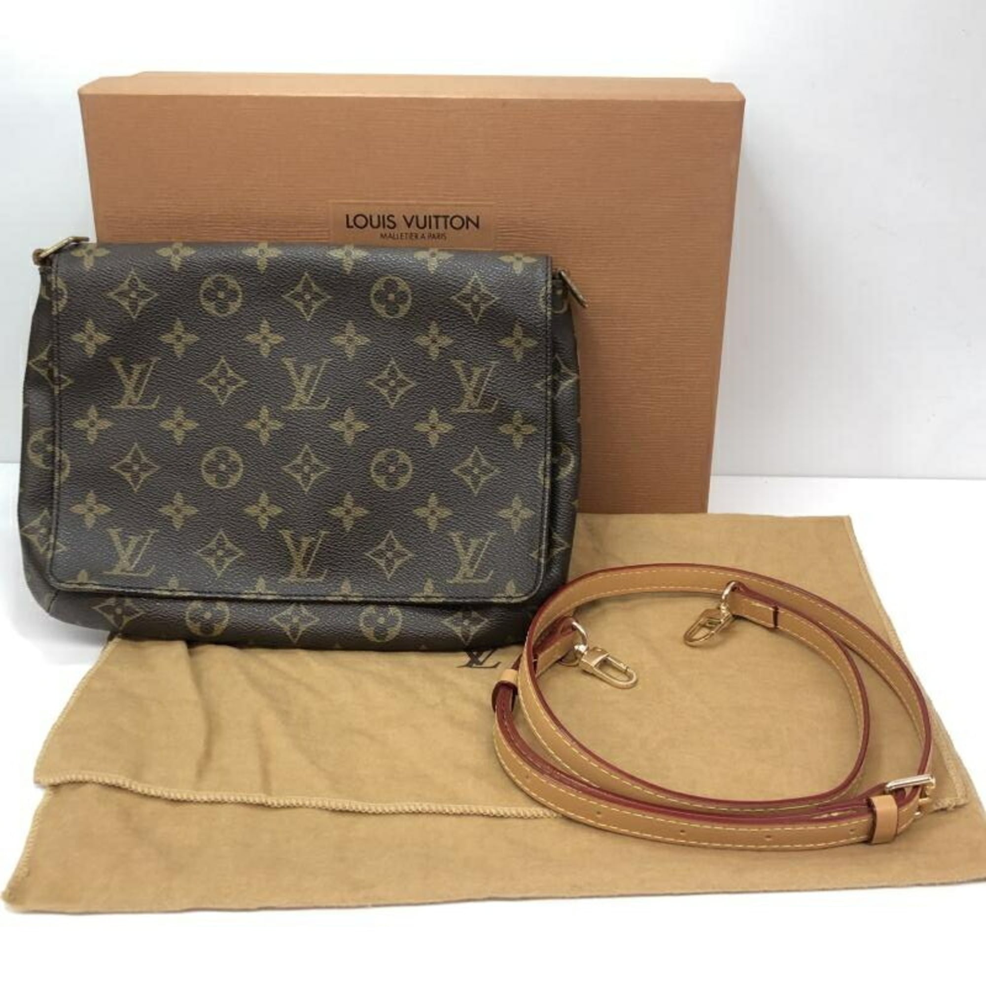 Louis Vuitton Monogram Monogram Shoulder Bag (Pre-Owned)