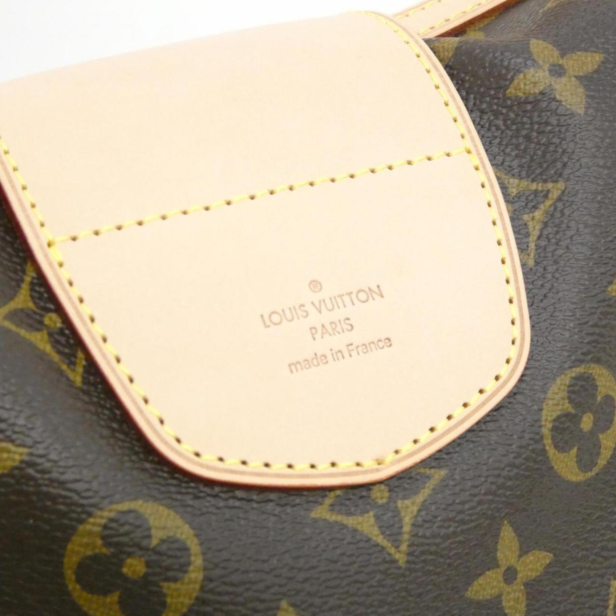 Louis Vuitton Marron Coated Canvas Shoulder Bag (Pre-Owned)
