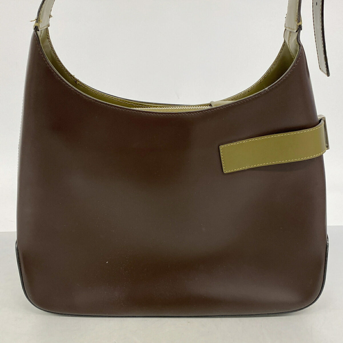 Salvatore Ferragamo Brown Khaki Leather Shoulder Bag (Pre-Owned)